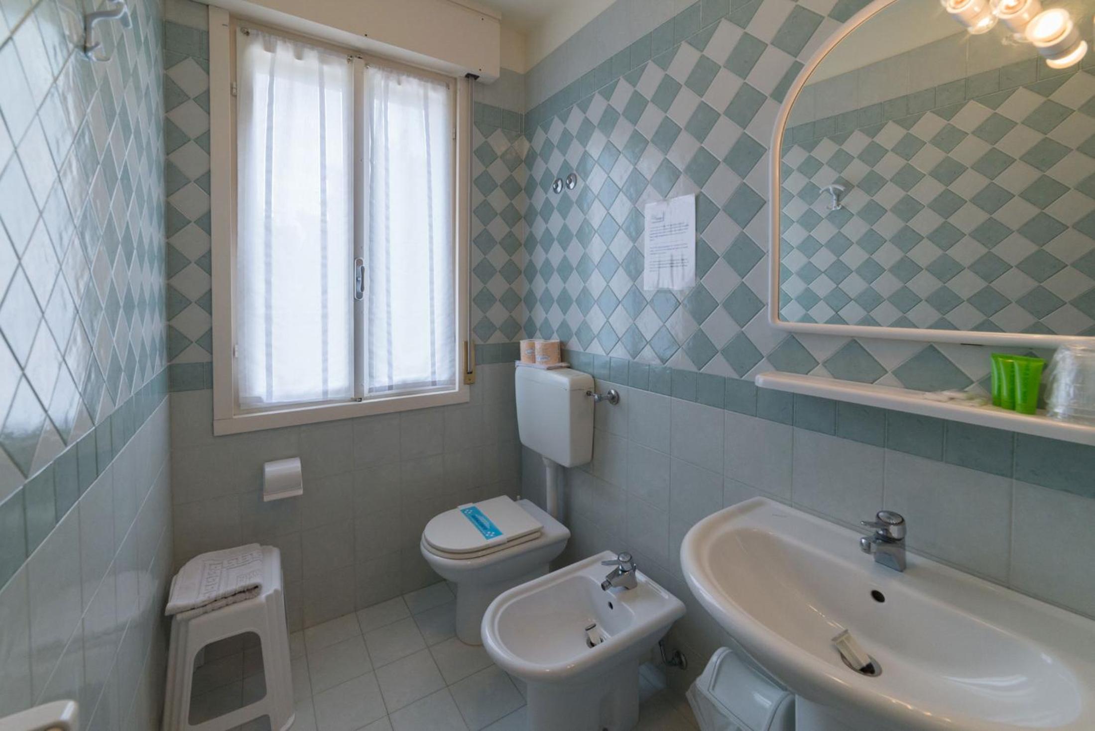 Triple Room - Photo 3