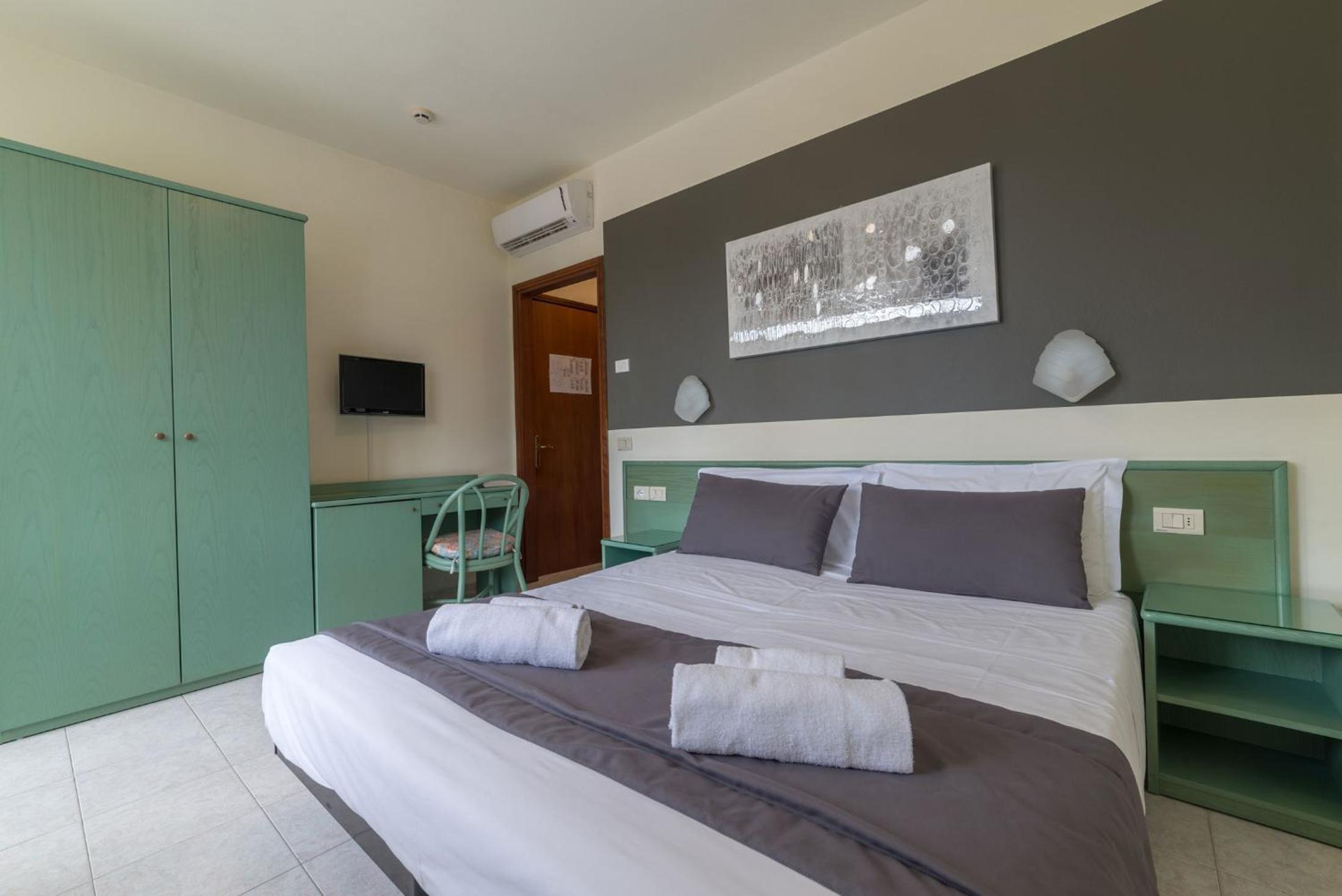 Triple Room - Photo 4
