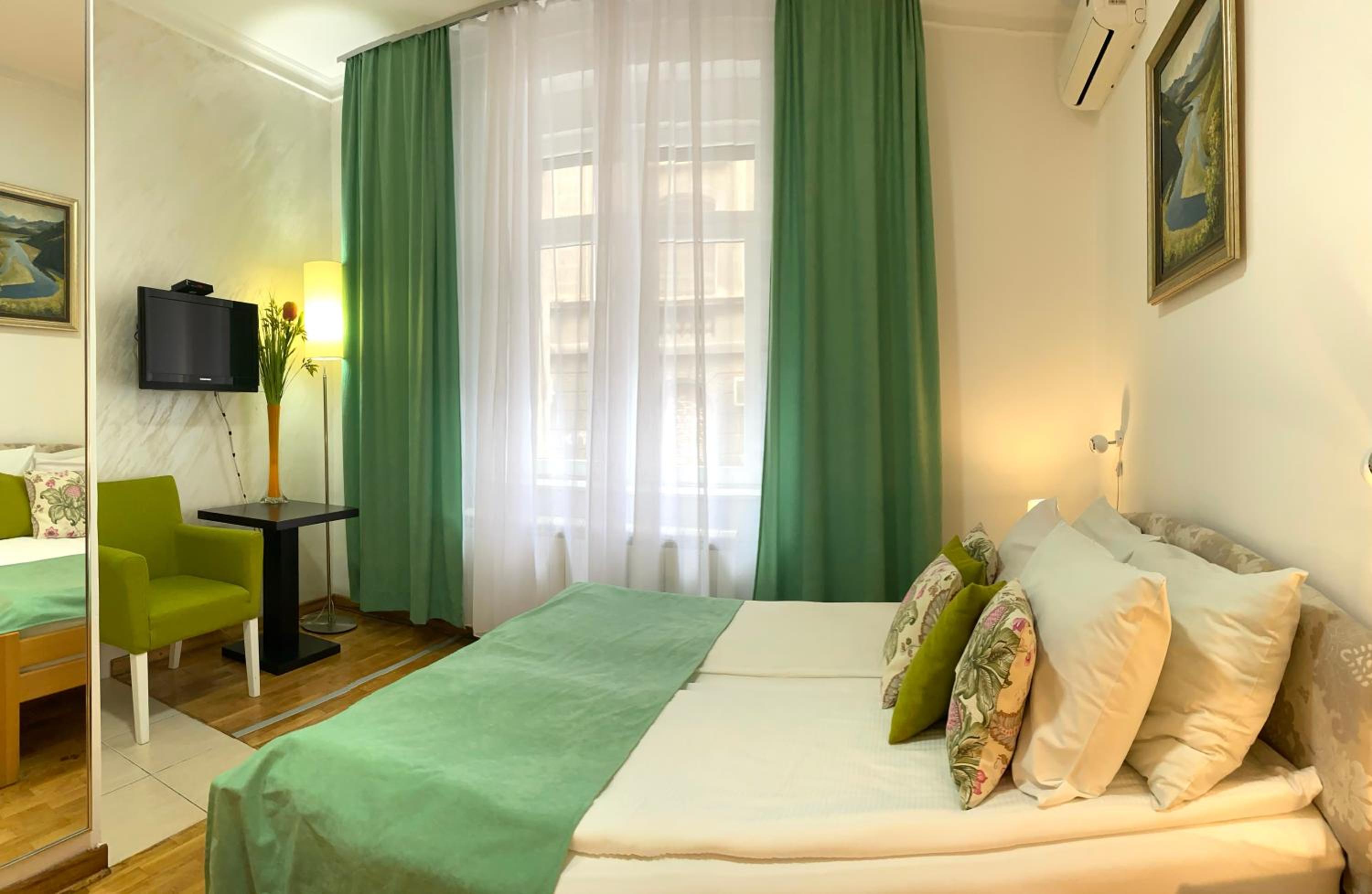 Superior Double Apartment photo 1