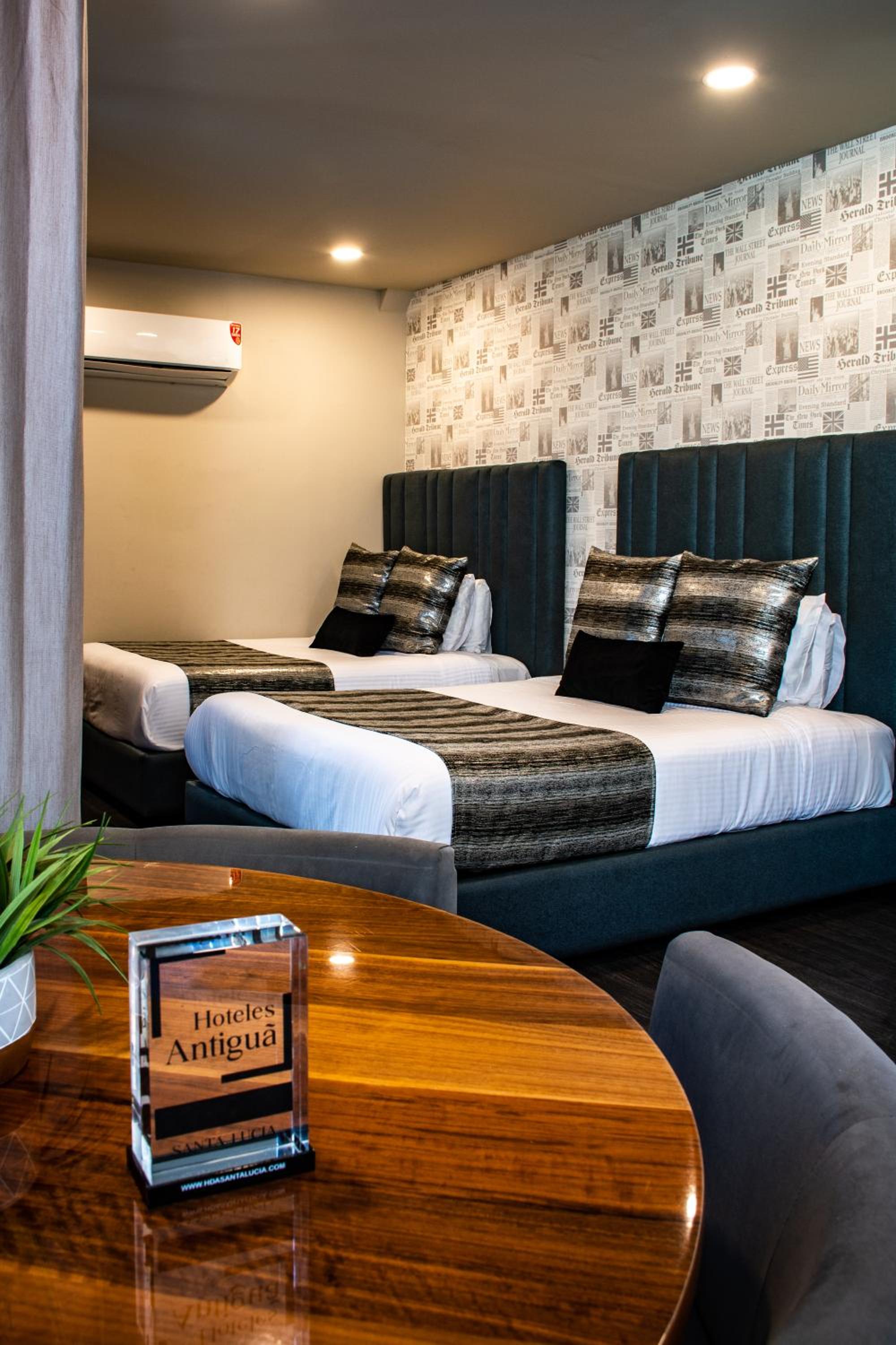 Superior Quadruple Room photo 1