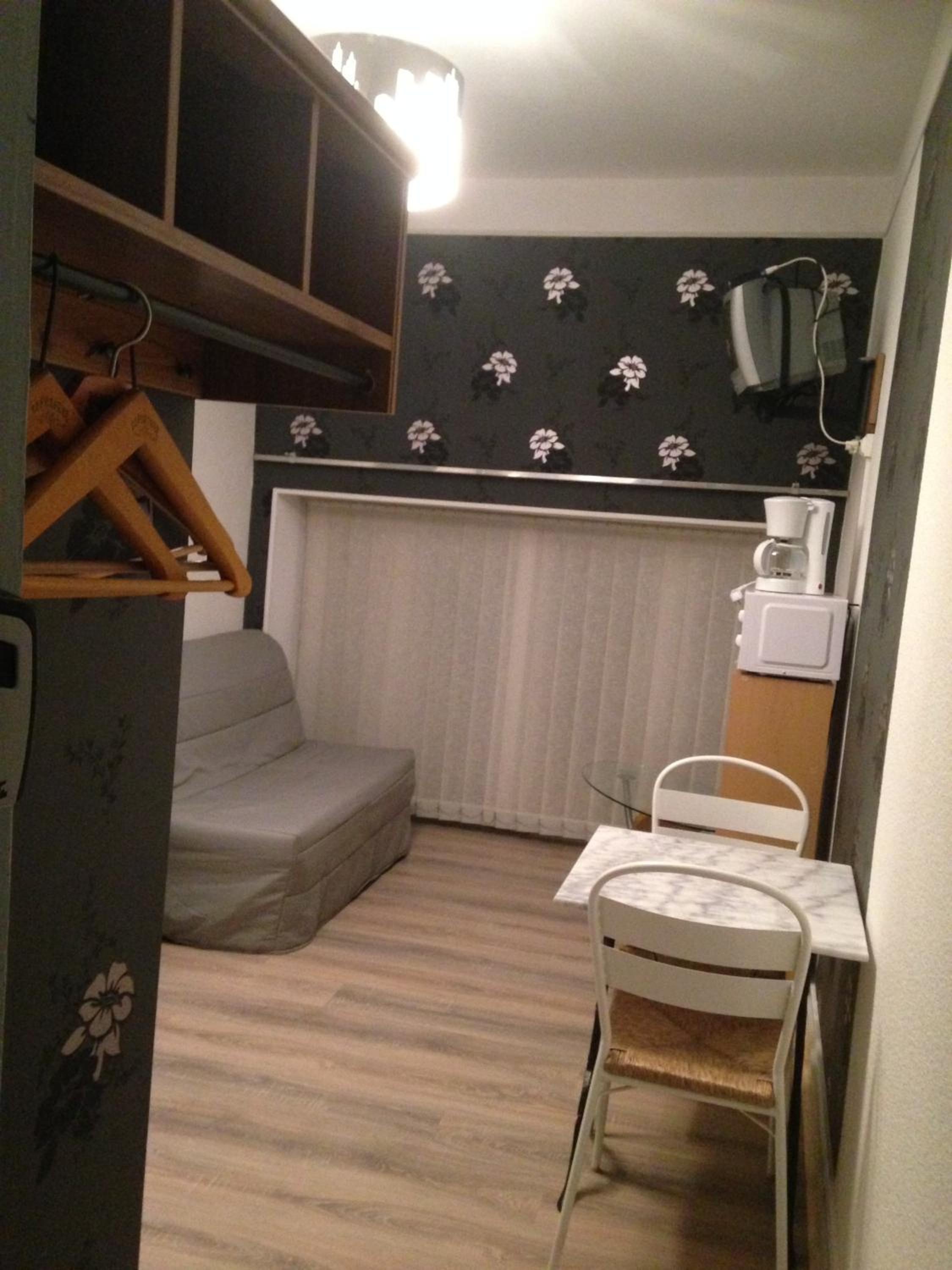 Apartment photo 3