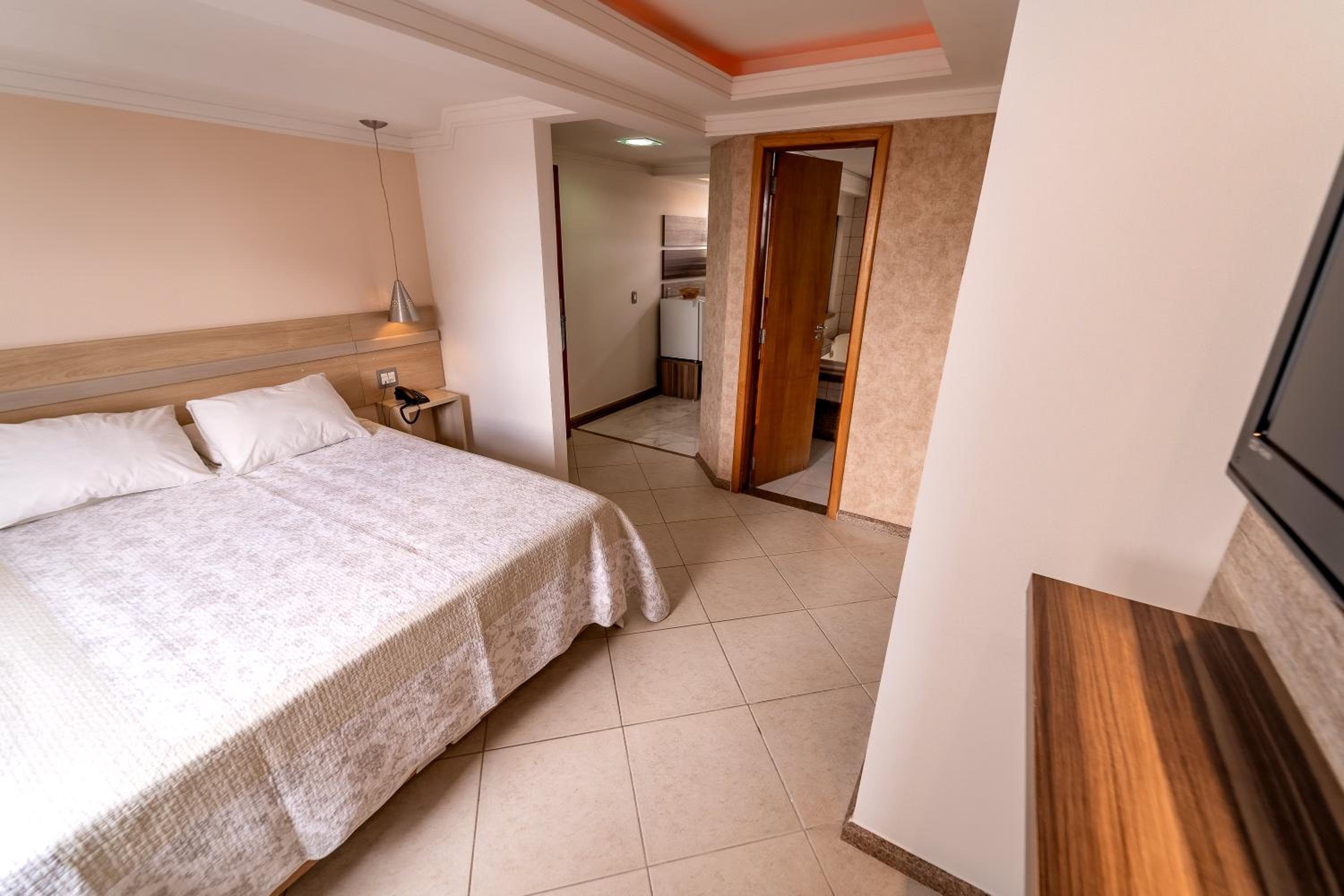 King Room with Spa Bath photo 2