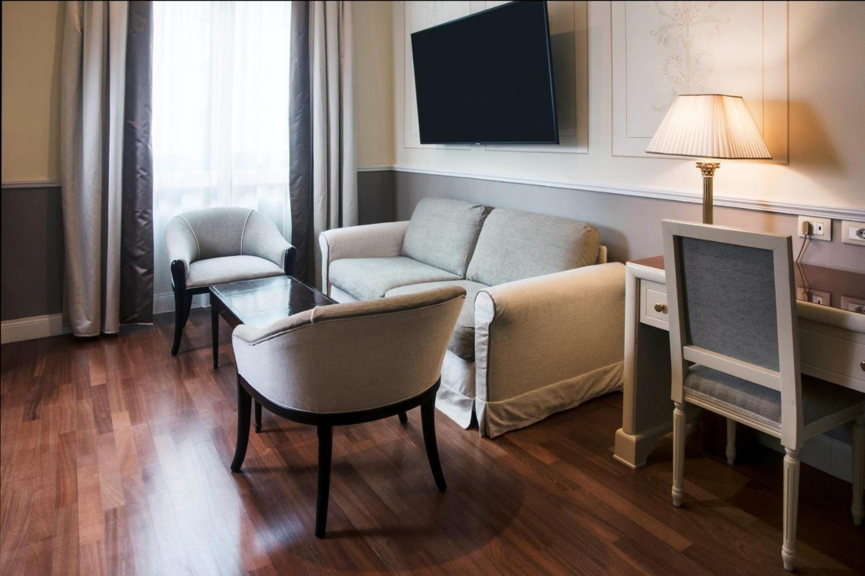 Junior Suite thumbnail 5