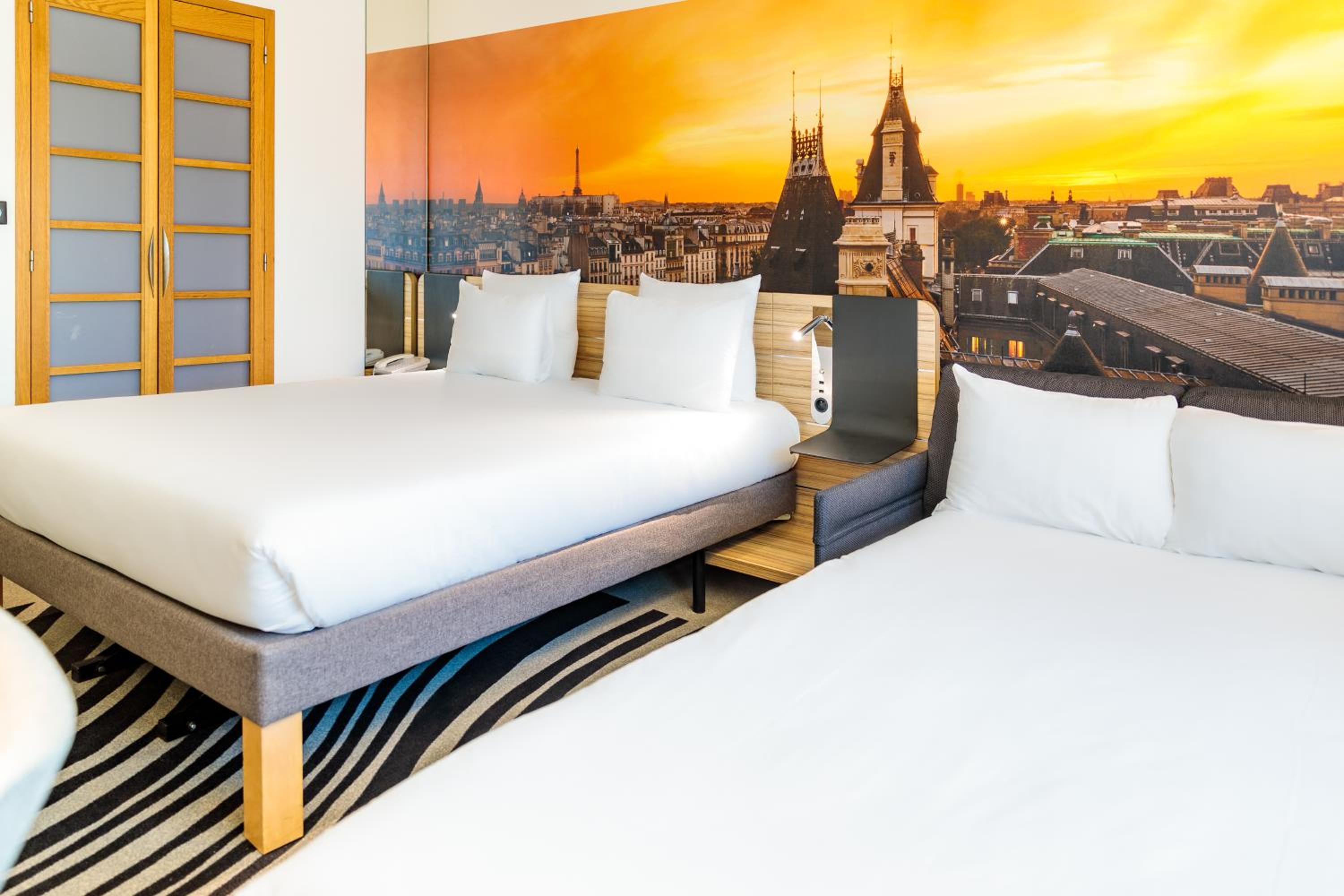 Superior Queen Room with Sofa Bed, 1 place thumbnail 6
