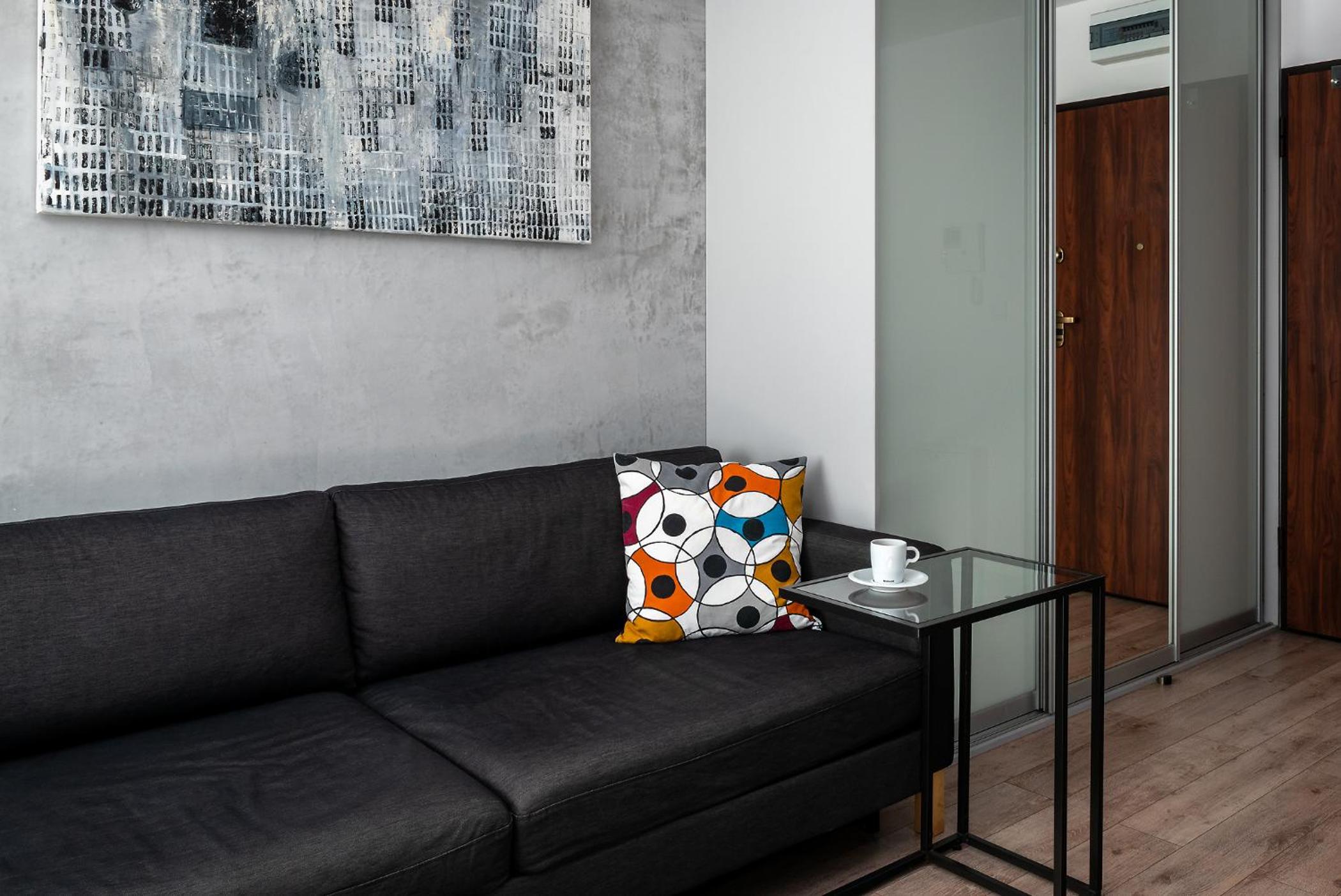 Studio Apartment - Photo 11