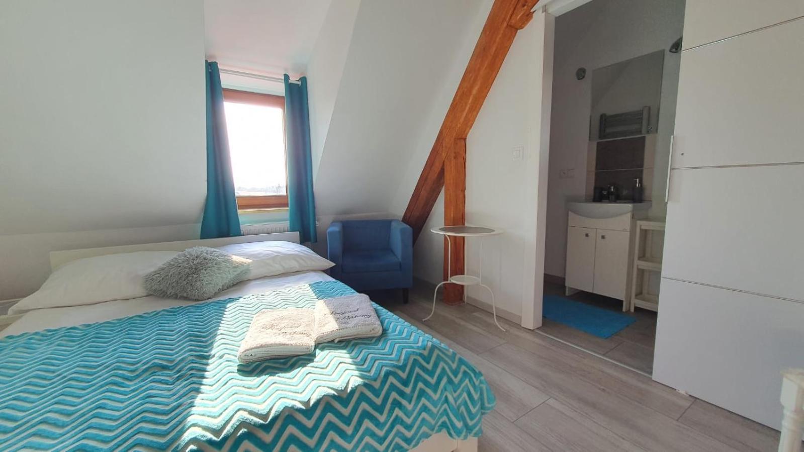 Double Room - Photo 3