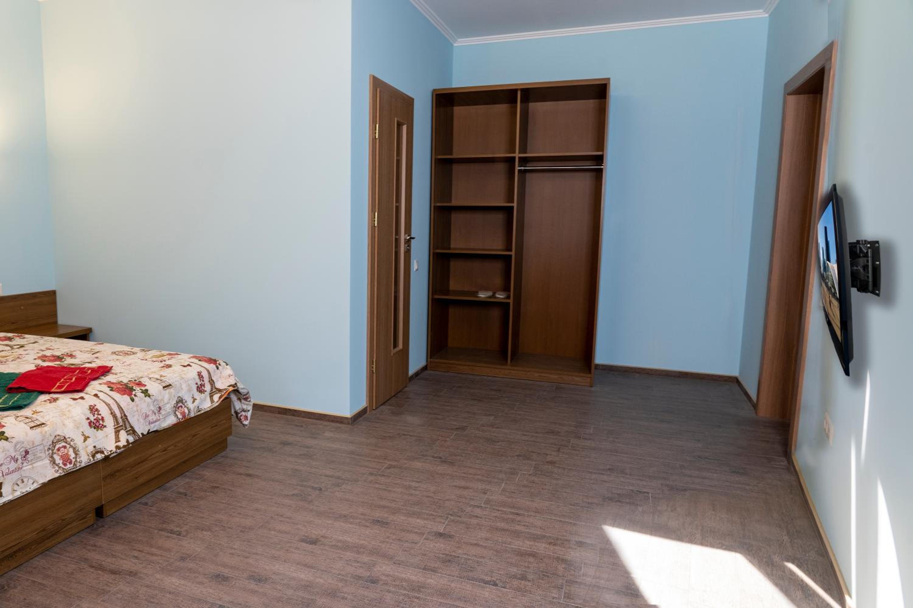 Double or Twin Room photo 3
