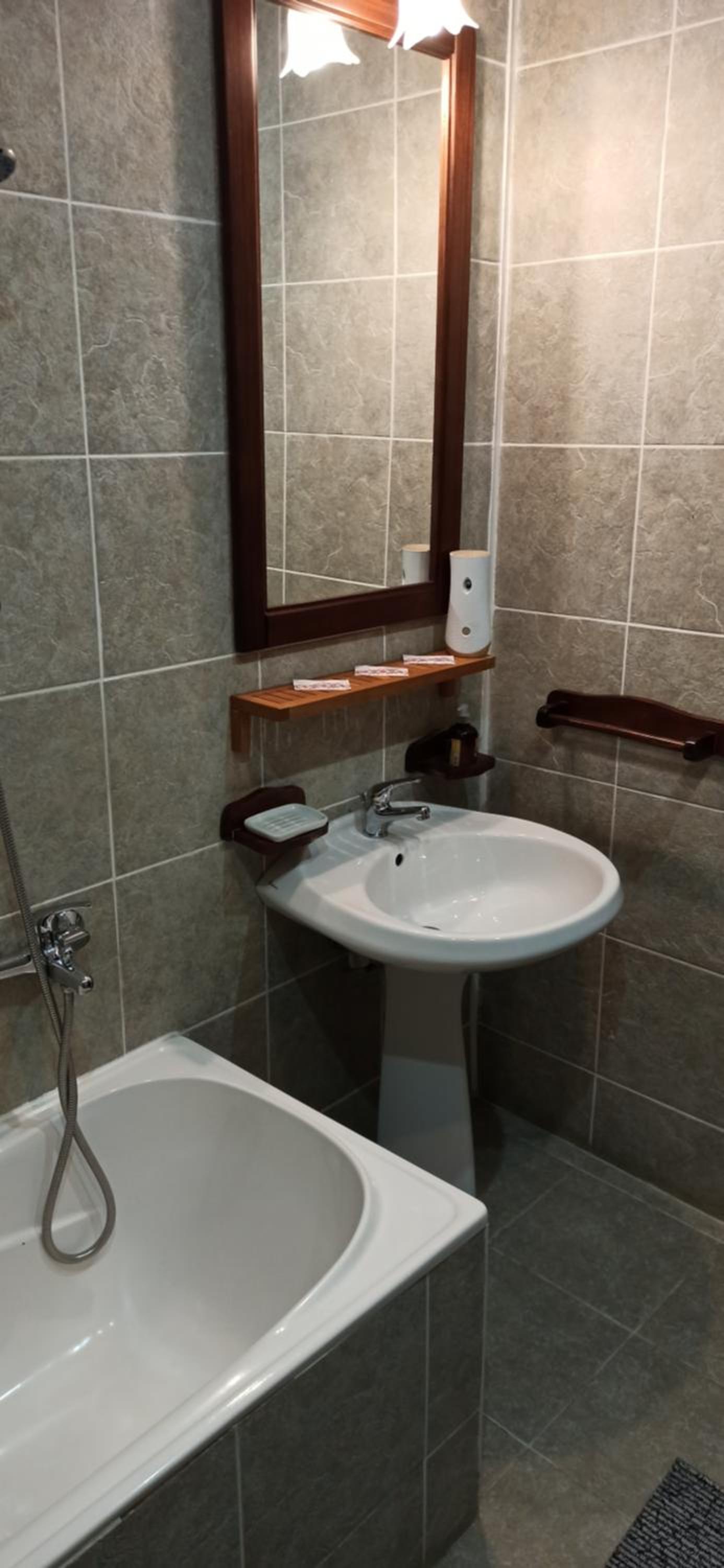 Triple Room with View - Photo 2