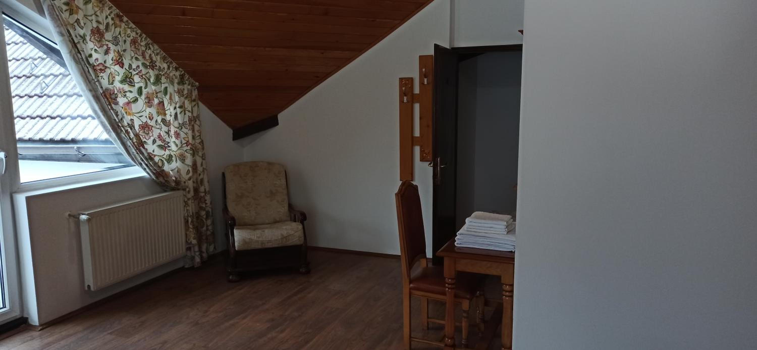 Triple Room with View - Photo 3