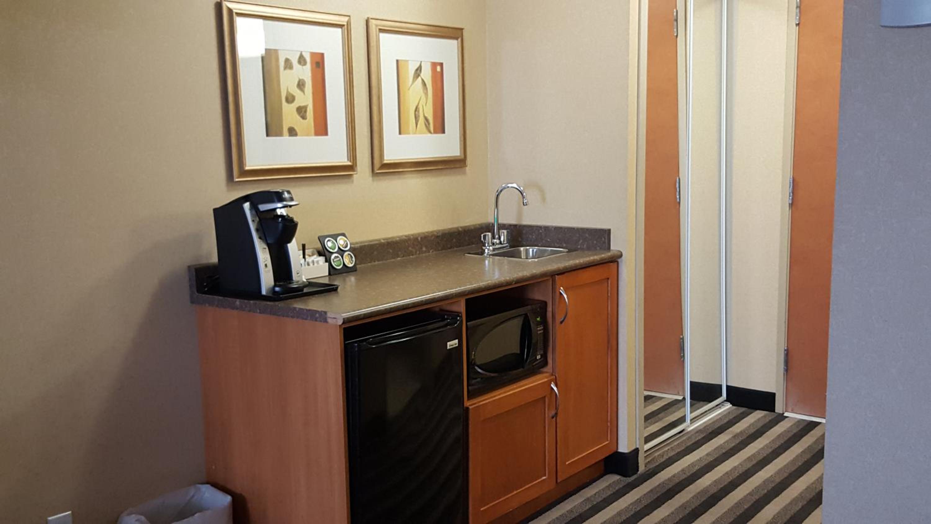 Days Inn & Suites by Wyndham Edmonton Airport, Billede 4
