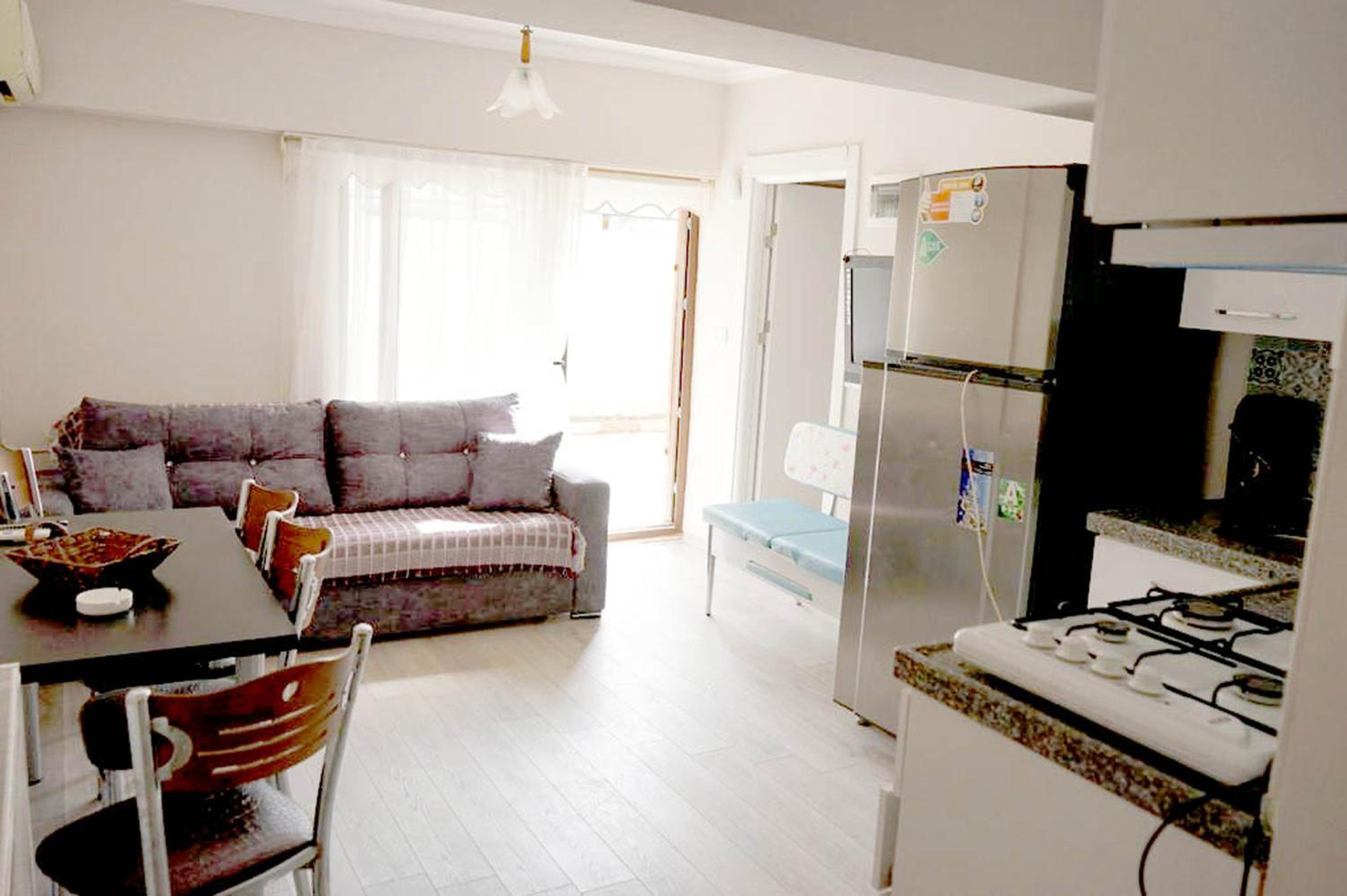 Apartment - Photo 8