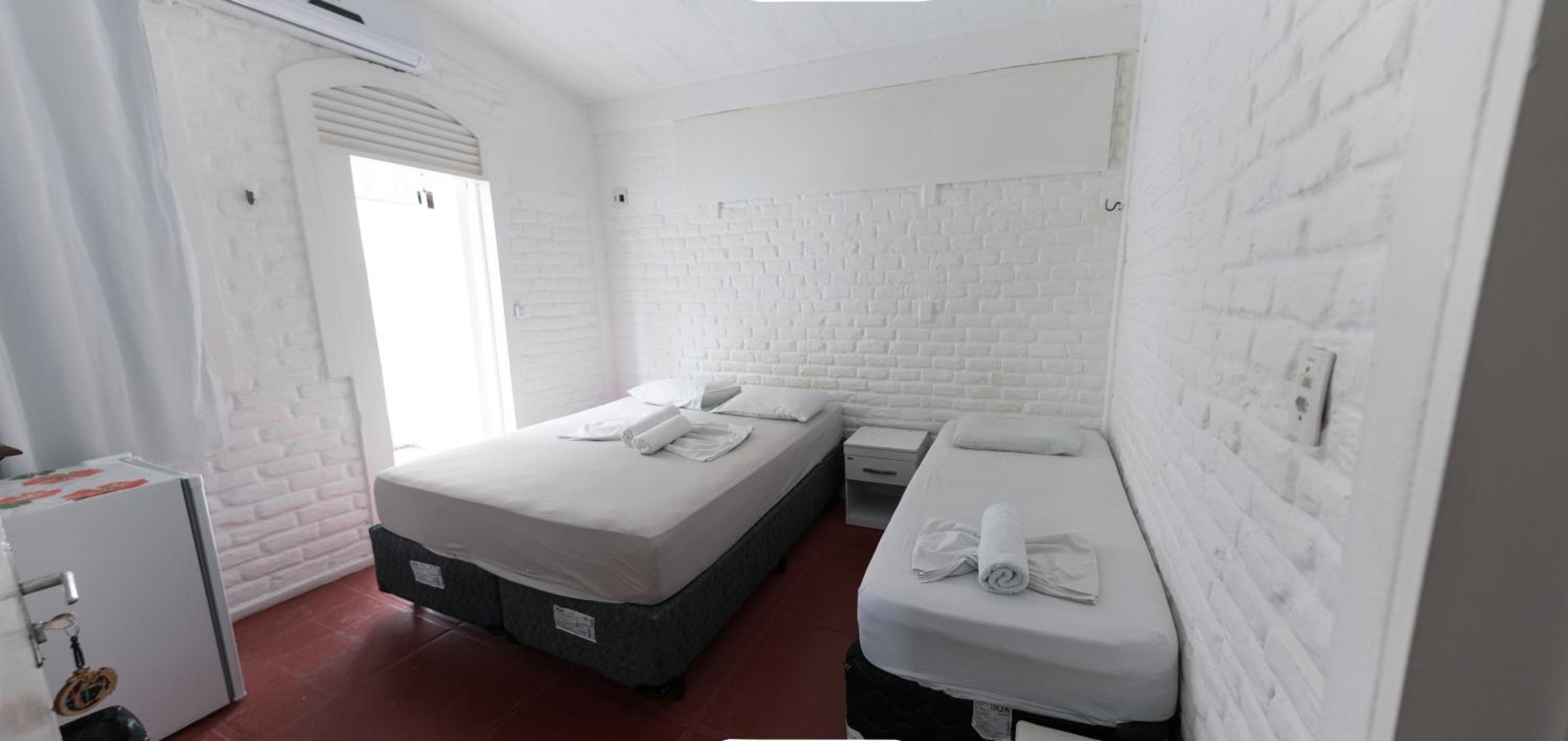 Triple Room with Balcony - Photo 4