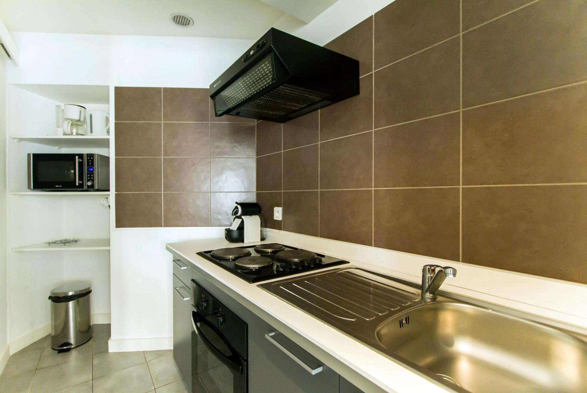Studio (2 Adults) - Photo 8