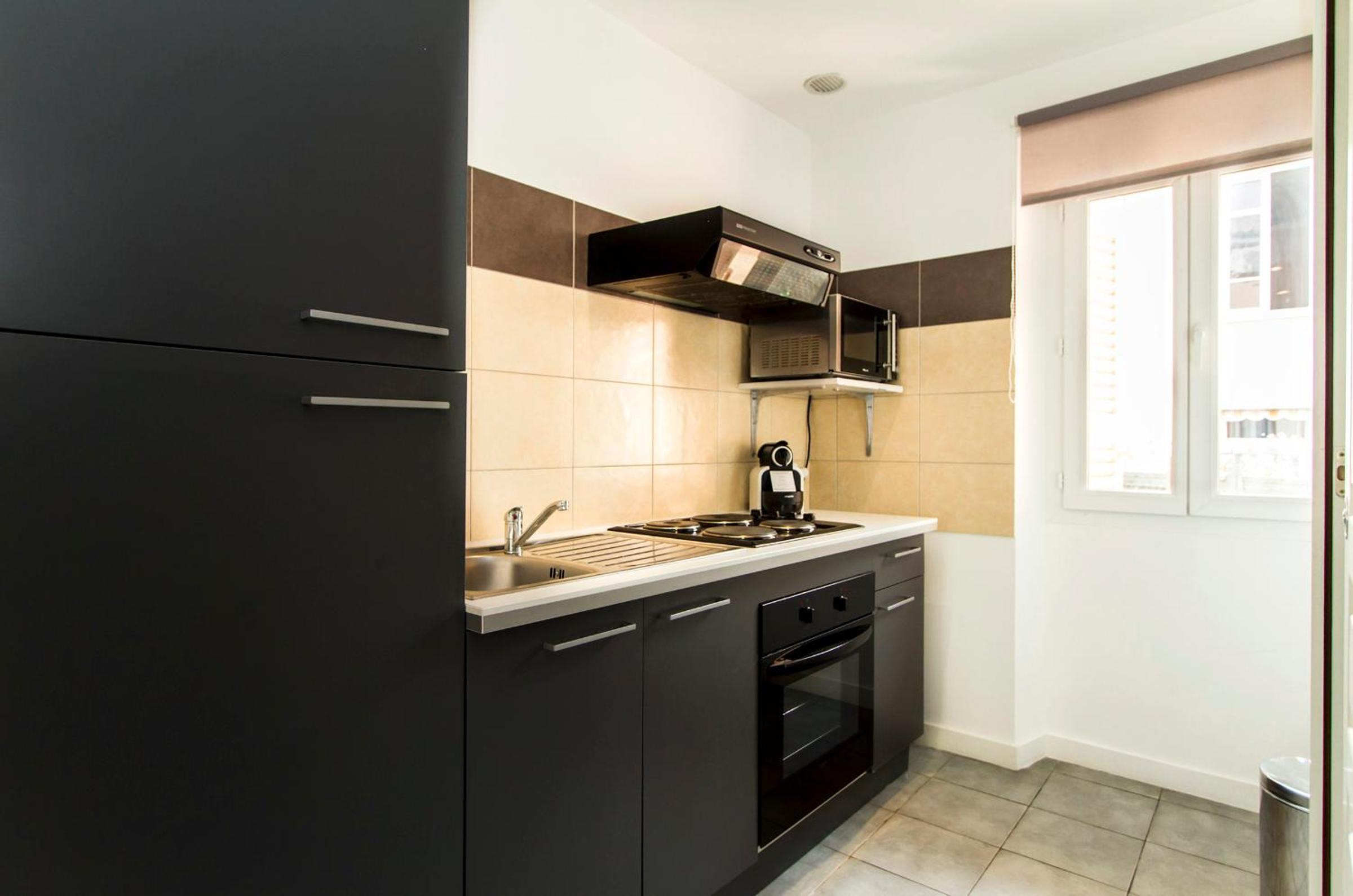 Studio (2 Adults) - Photo 6
