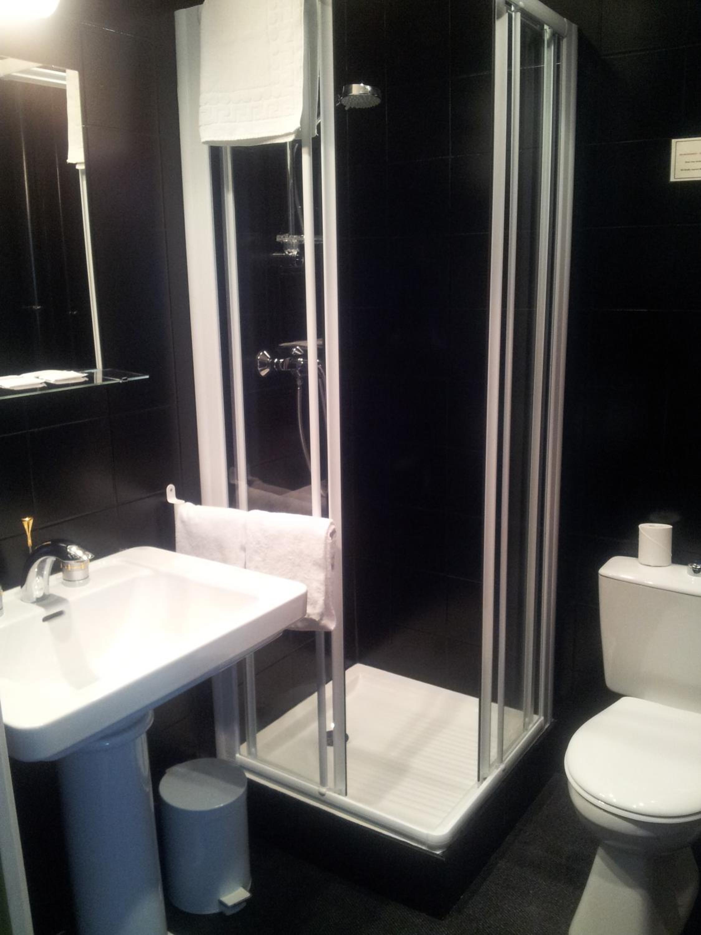 Standard Triple Room photo 3