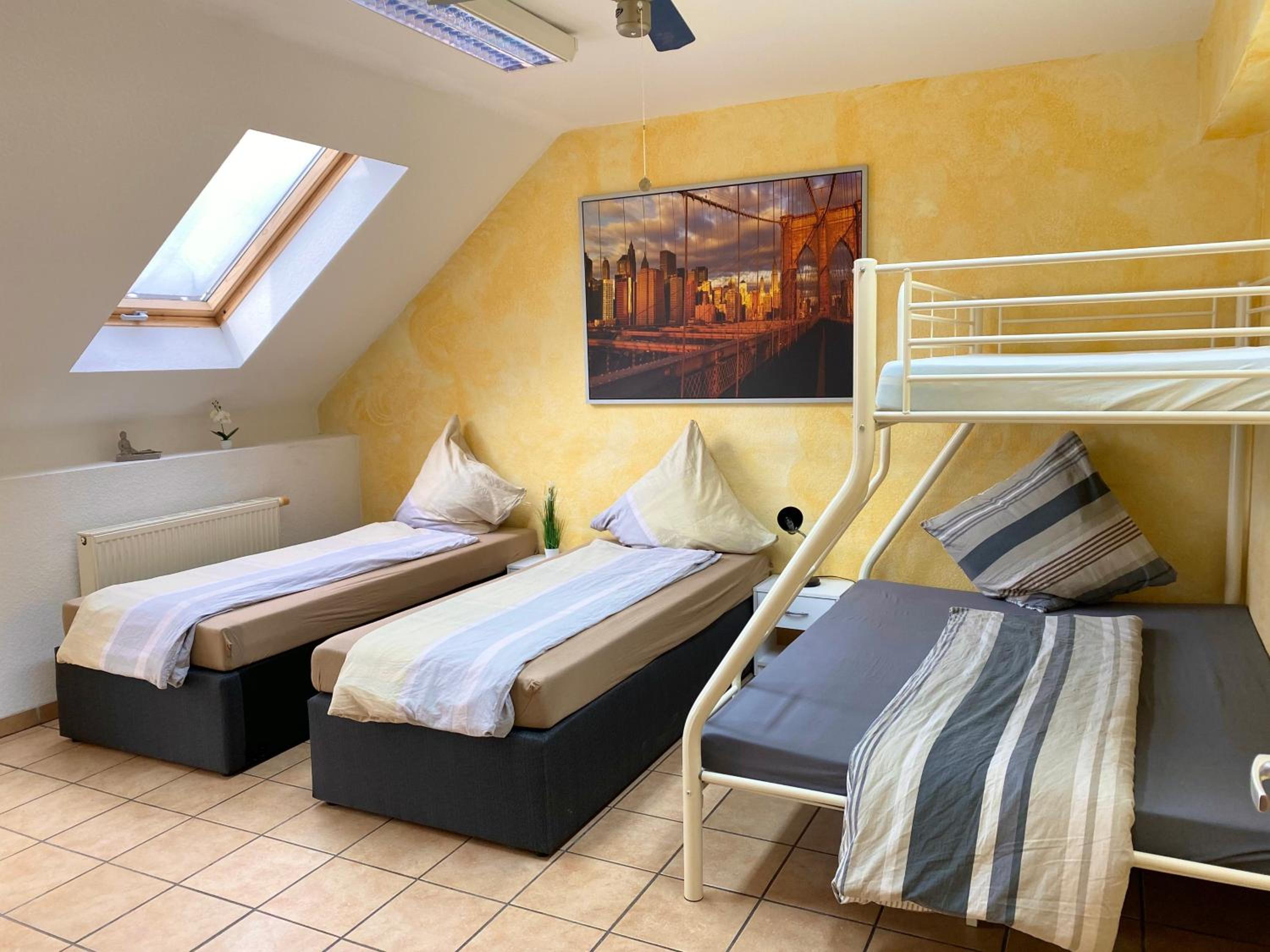 Three-Bedroom Apartment - Photo 7