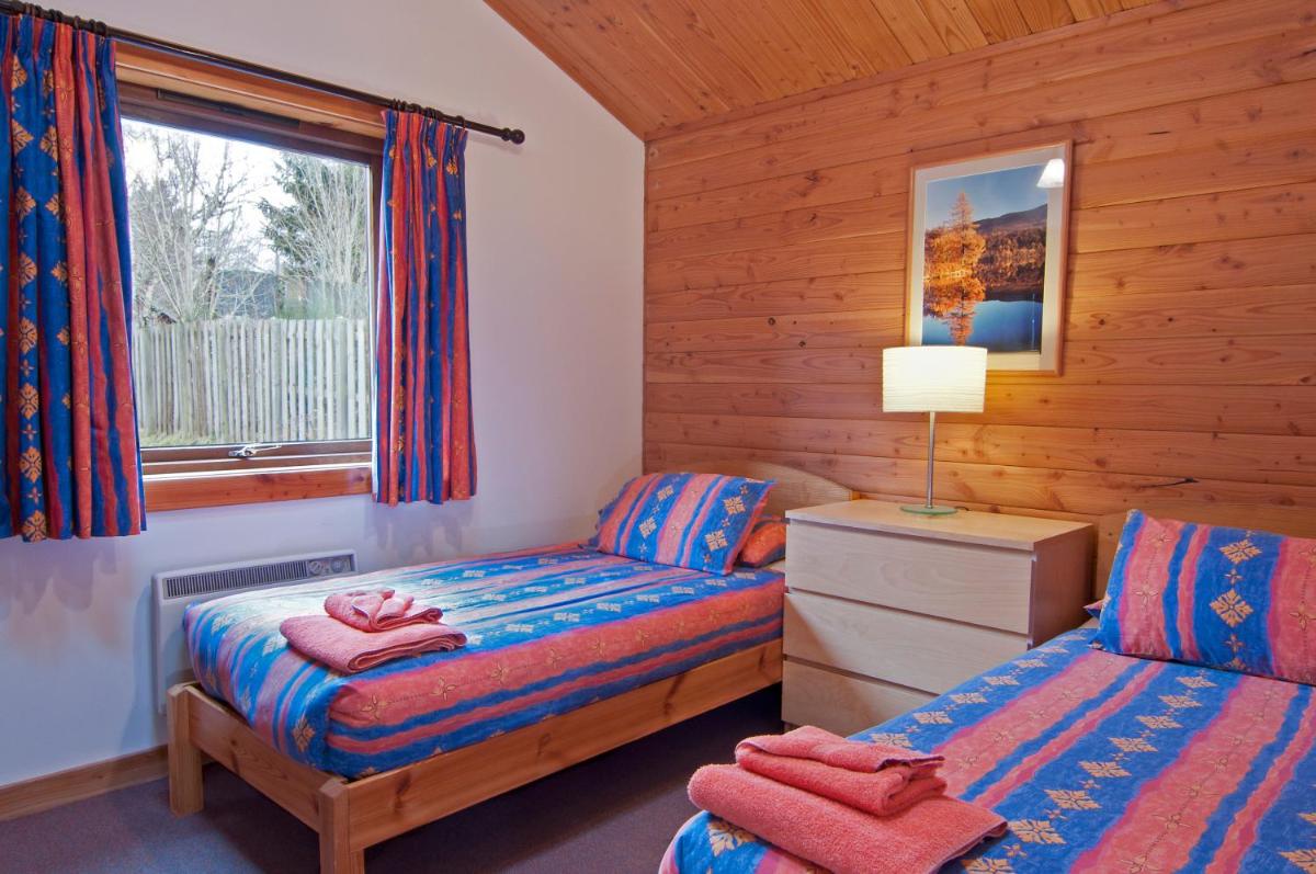 Chalet with Mountain View photo 2