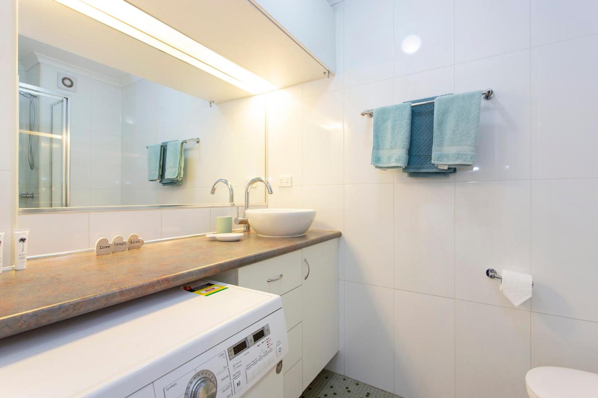 Studio Apartment with Sea View photo 3
