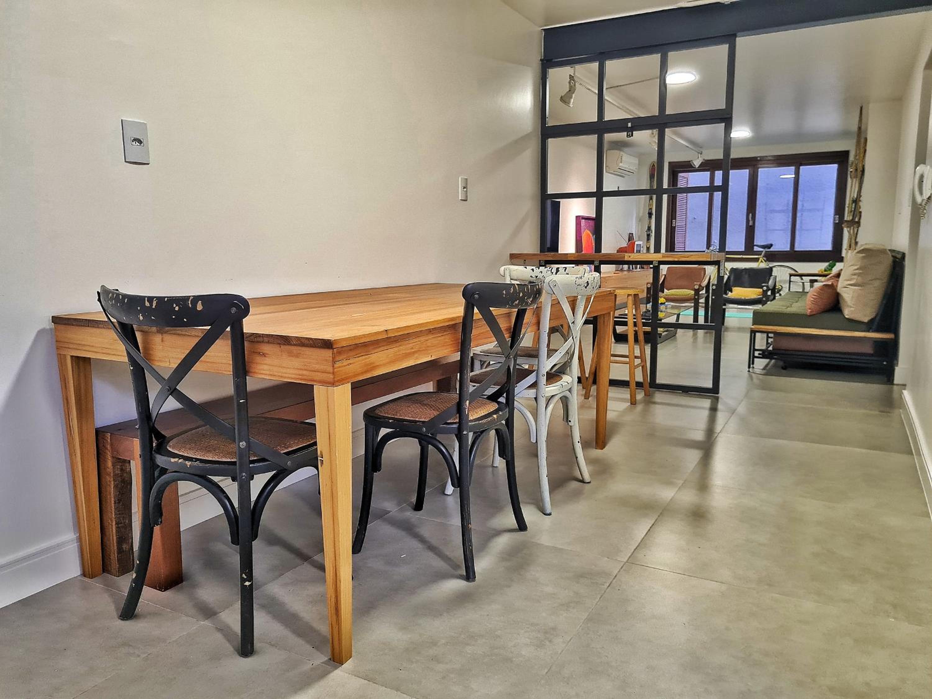 Three-Bedroom Apartment - Photo 6