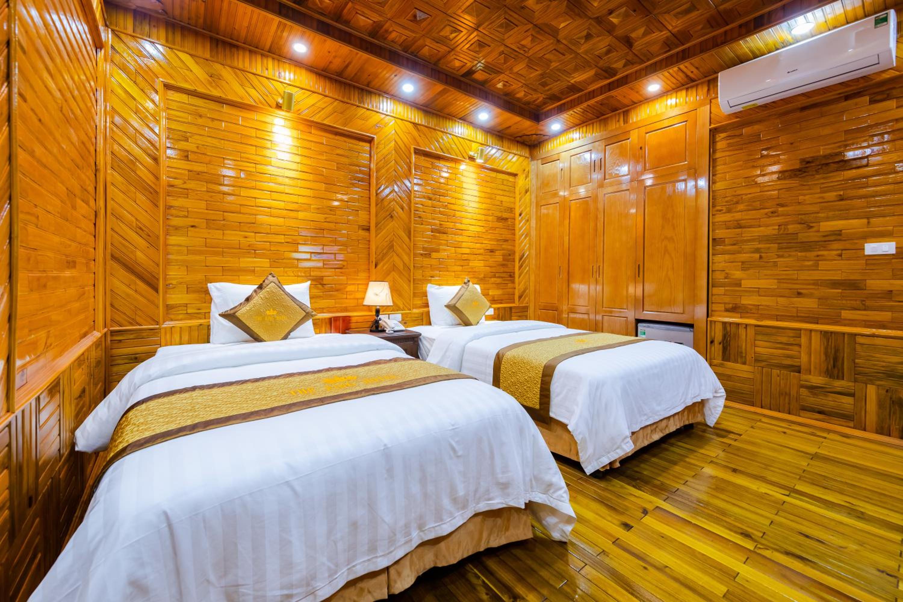 Twin Room - Photo 3