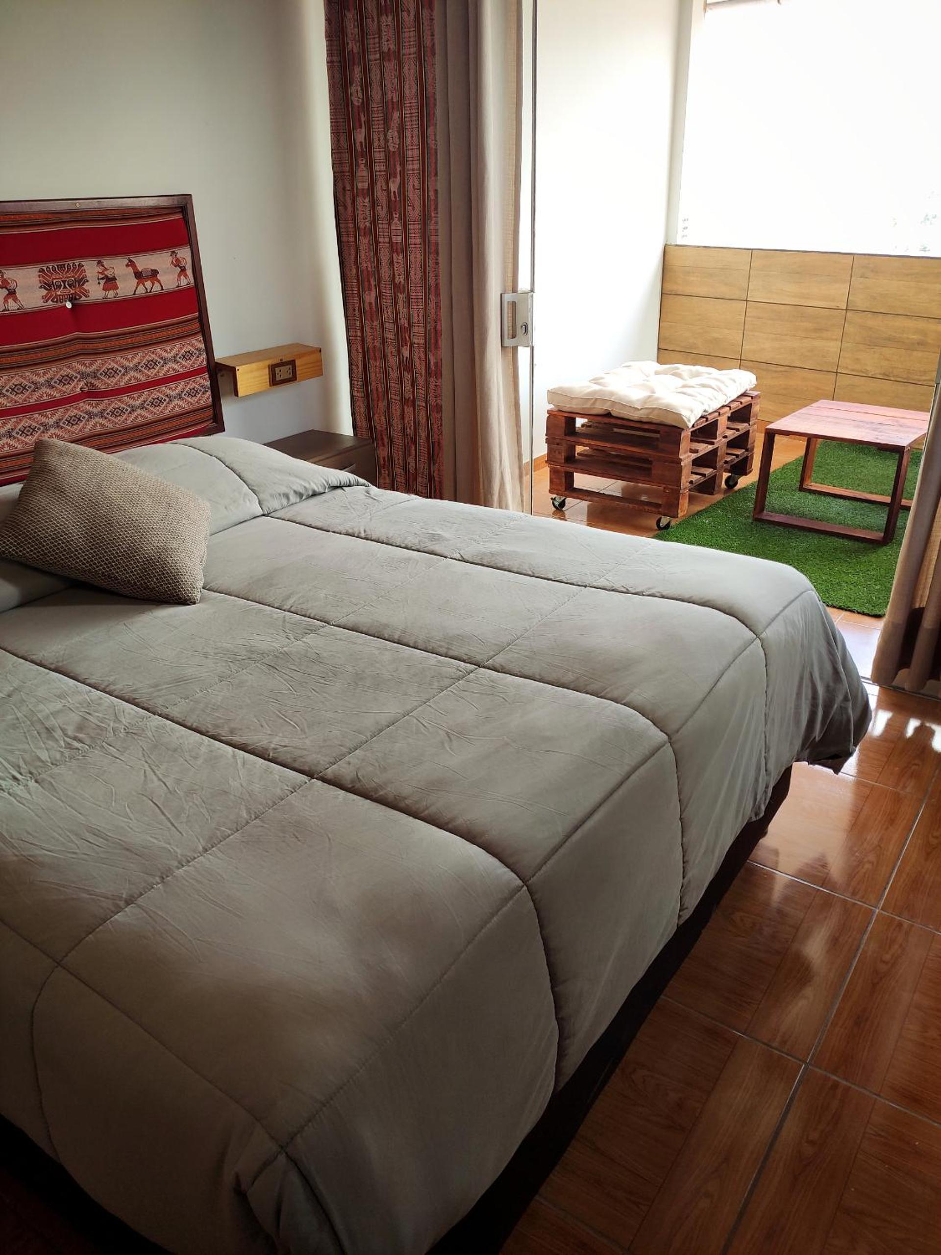 Queen Room with Balcony photo 3