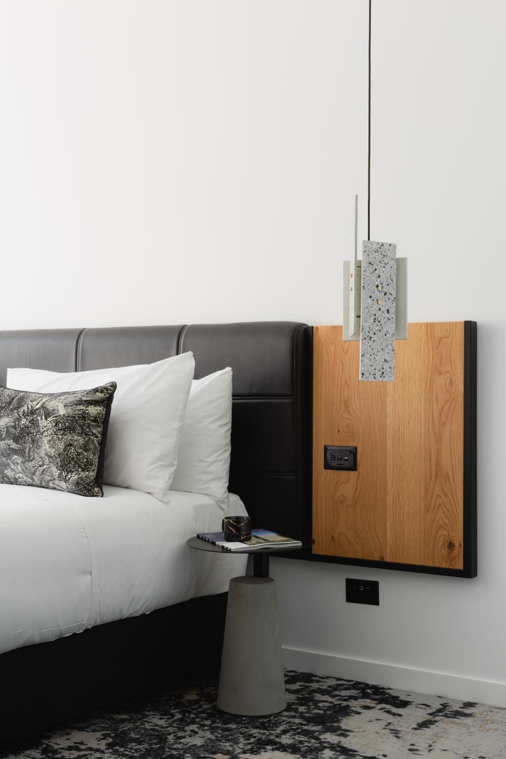 Standard Twin Room - Photo 12