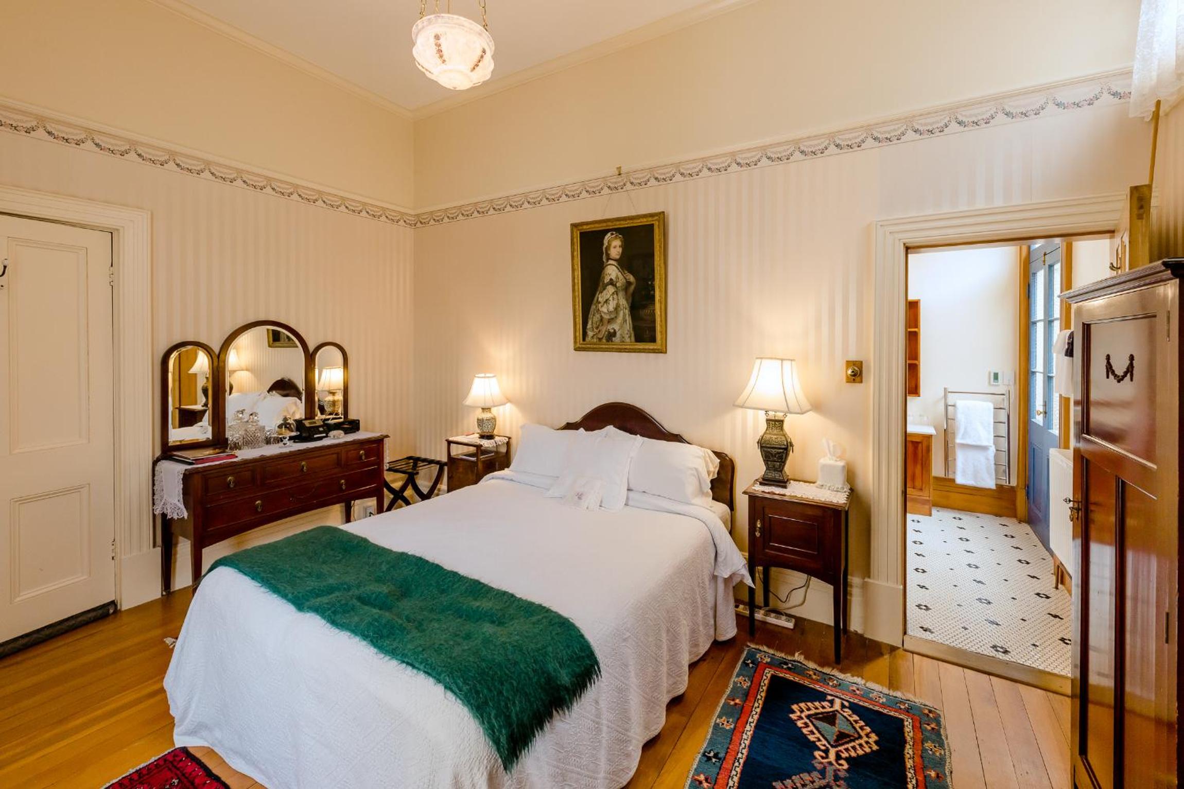 Elizabeth Double Room - Photo 2