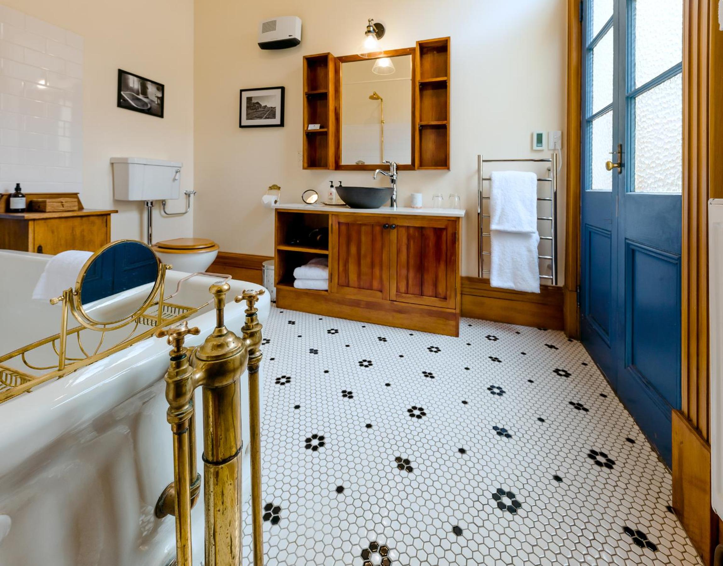 Elizabeth Double Room - Photo 14