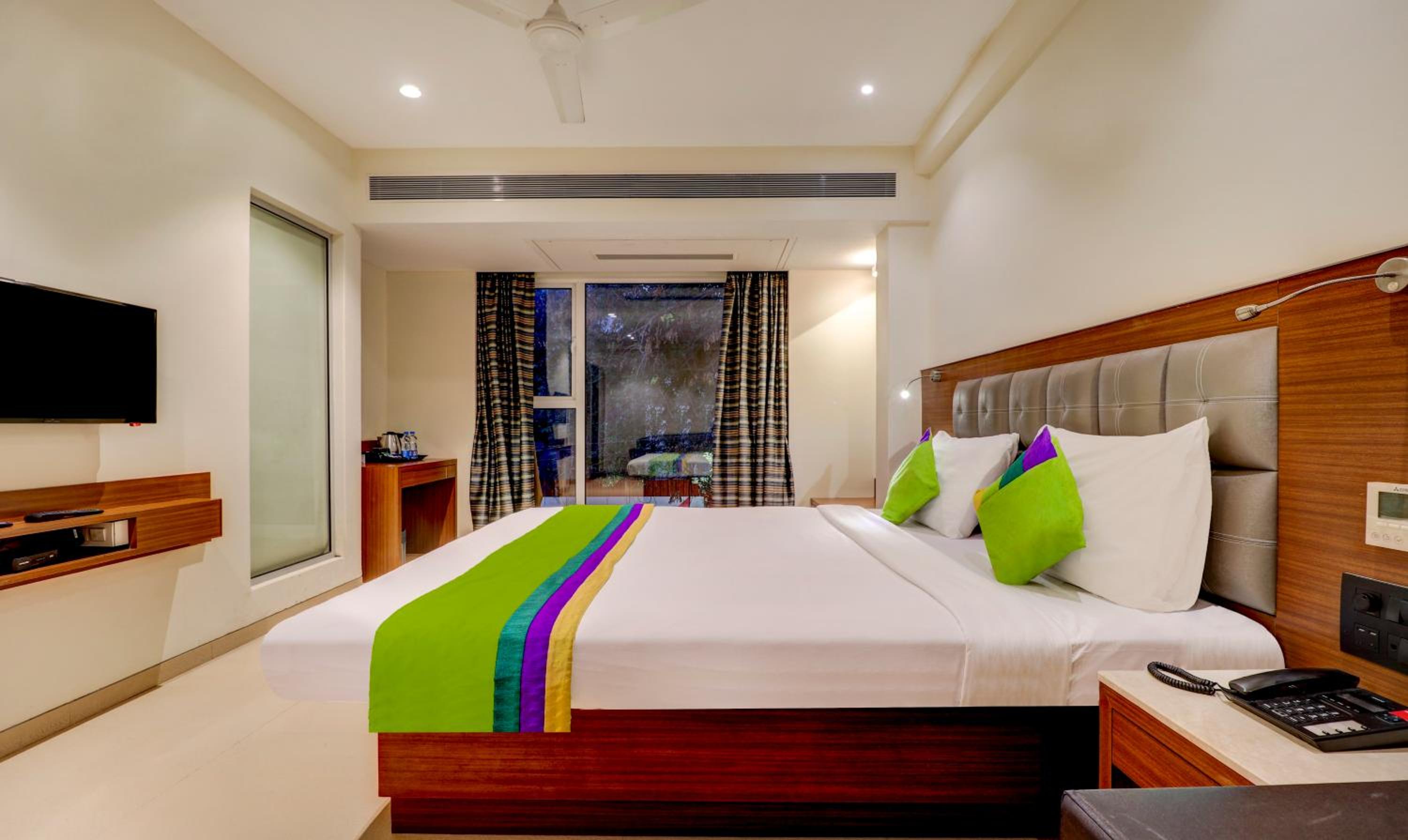 Deluxe Double Room - Photo 6