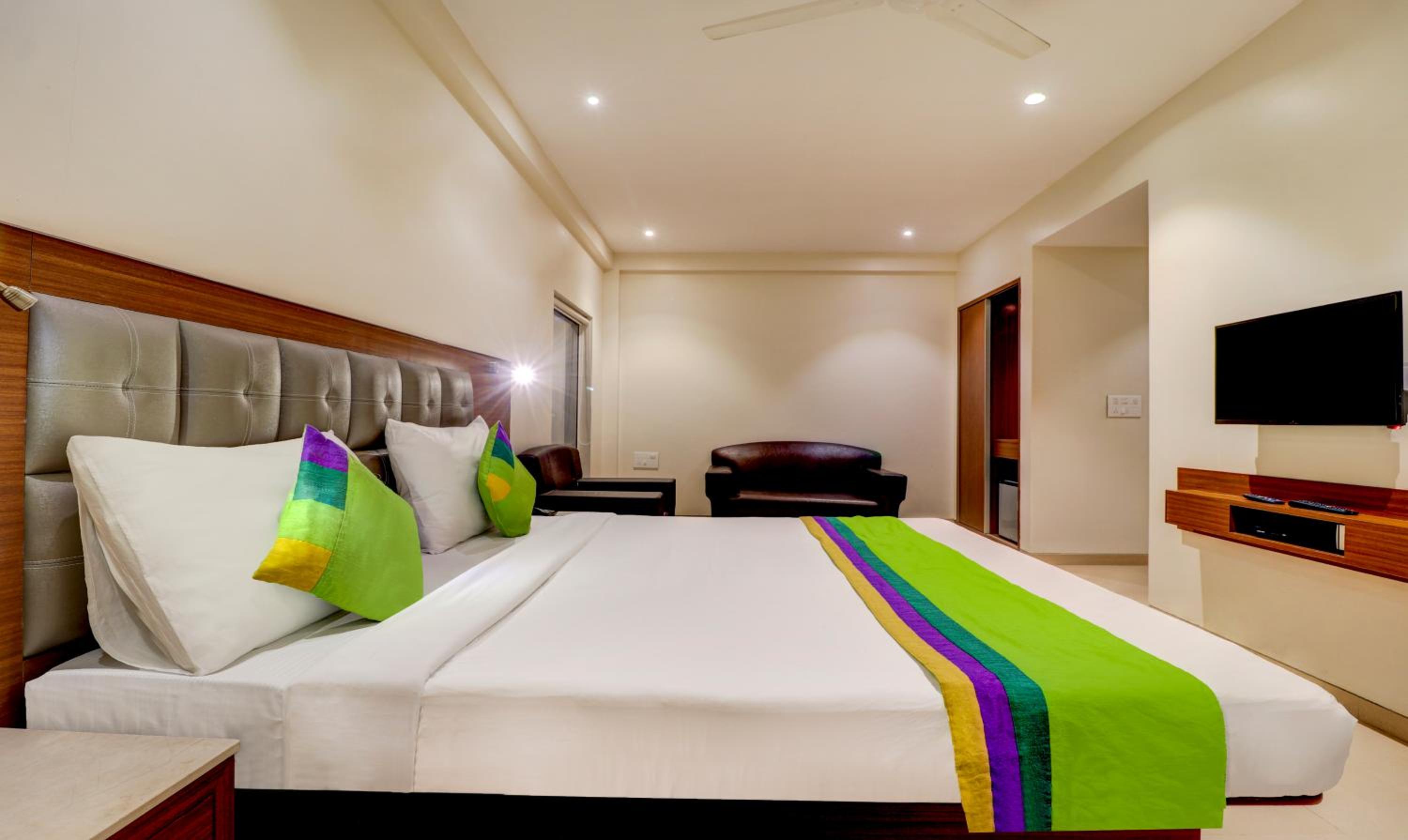 Deluxe Double Room - Photo 2