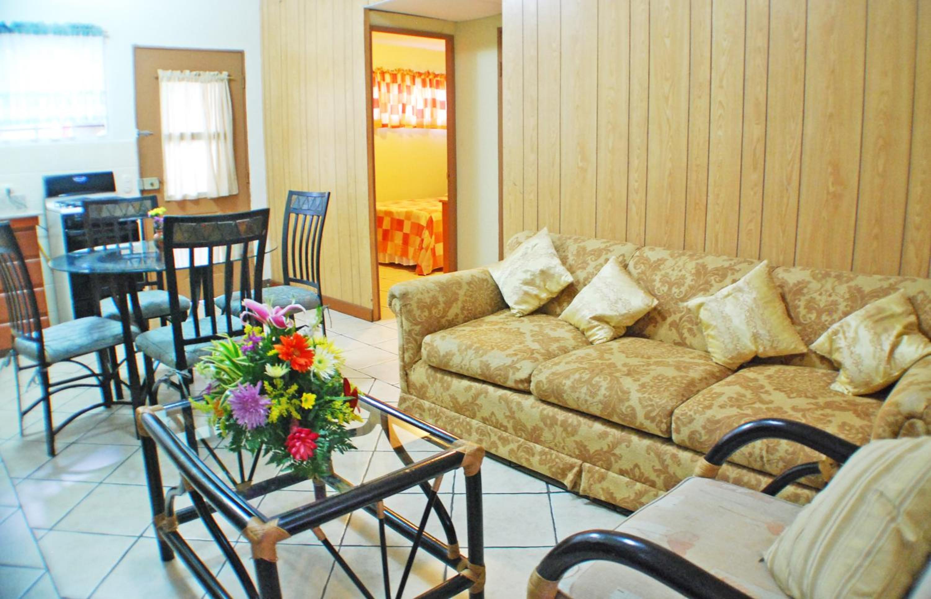 Two-Bedroom Apartment (4 Adults) photo 2