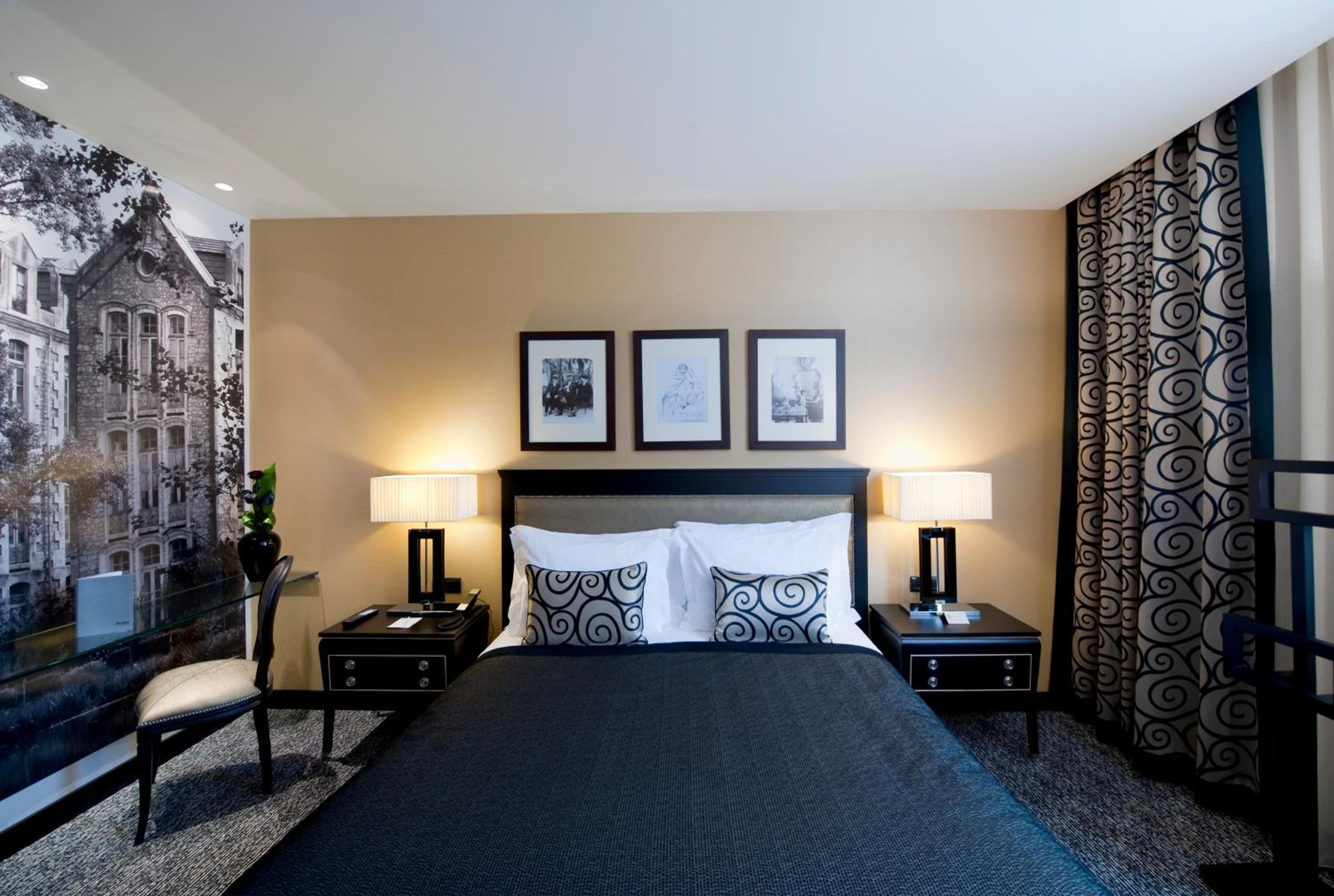 Double or Twin Room - Photo 5