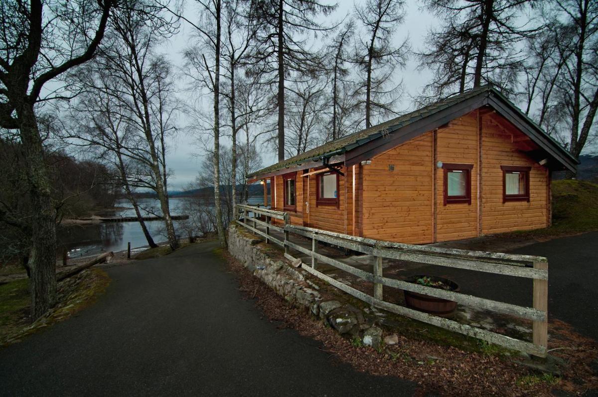 Chalet (Sleeps 7) photo 1
