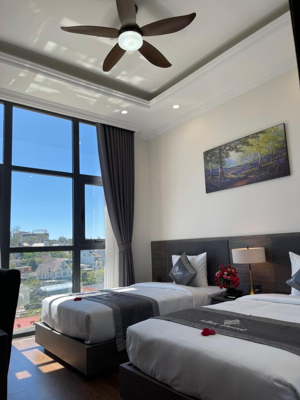 Superior Twin Room - Photo 4