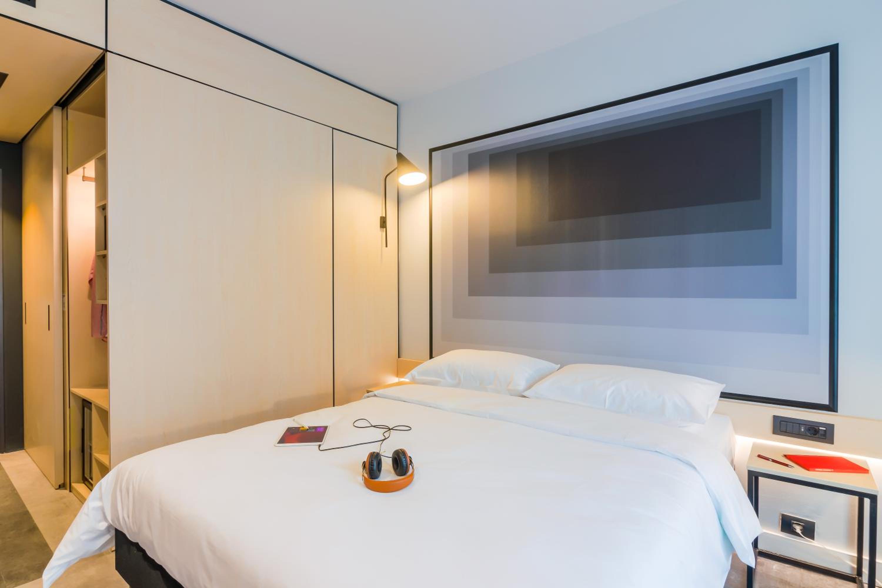 Standard Double Room - Photo 1