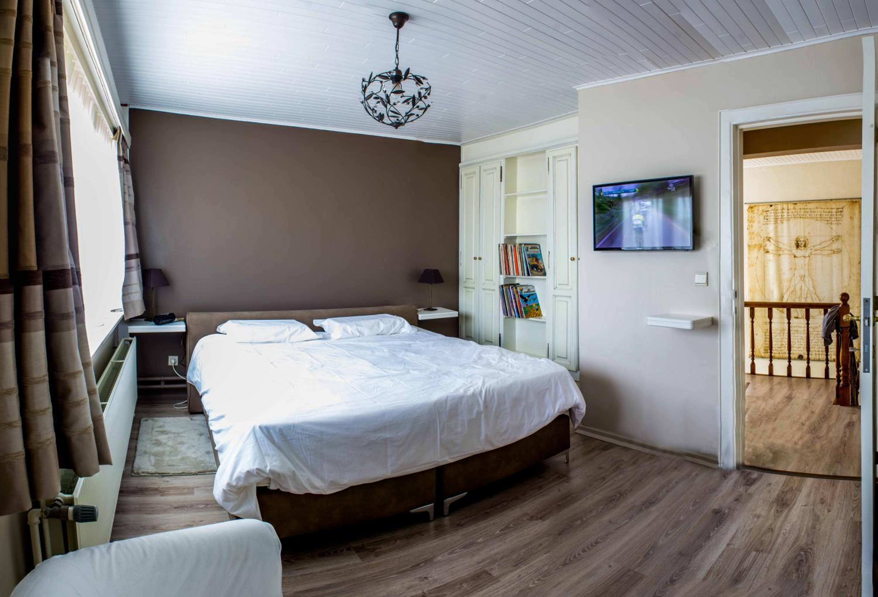 Double Room with Private Bathroom photo 3