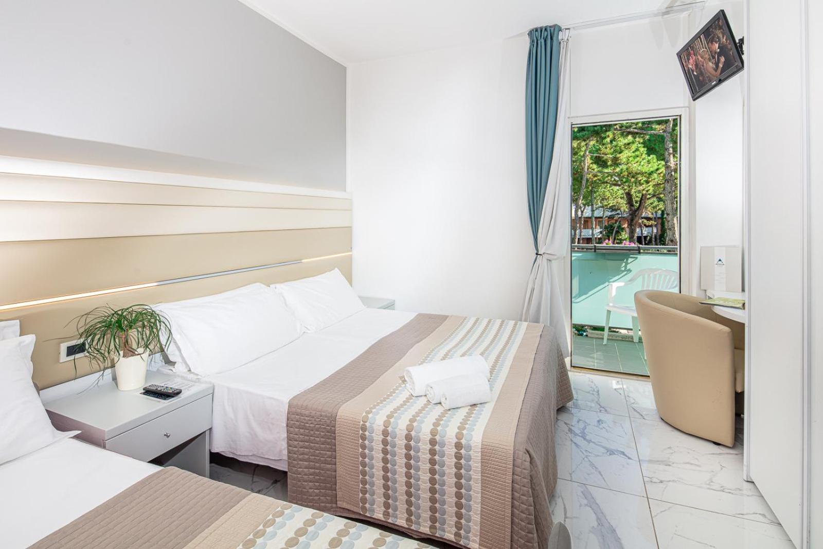 Standard Triple Room - Photo 1