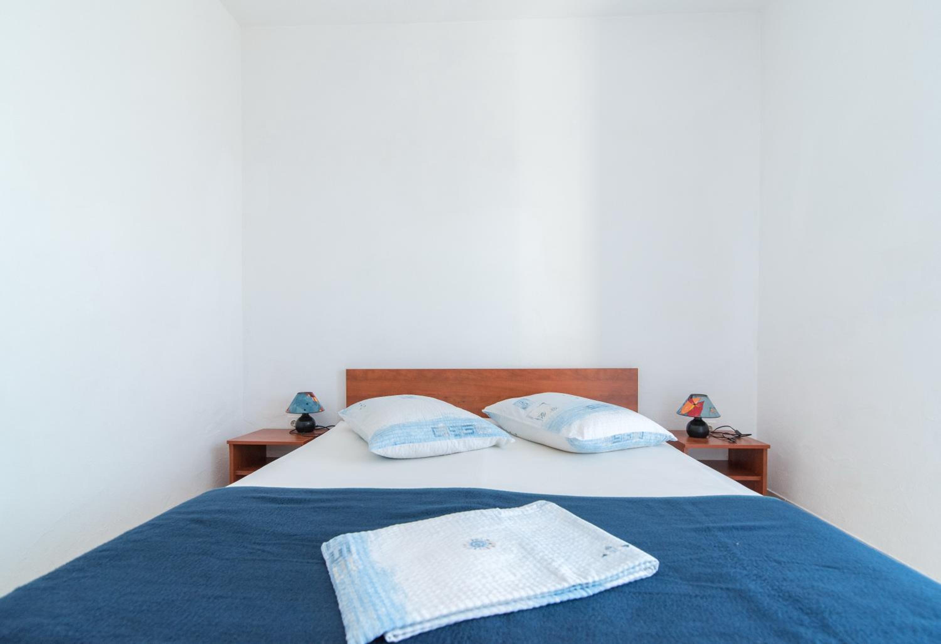 Two-Bedroom Apartment with Balcony photo 2