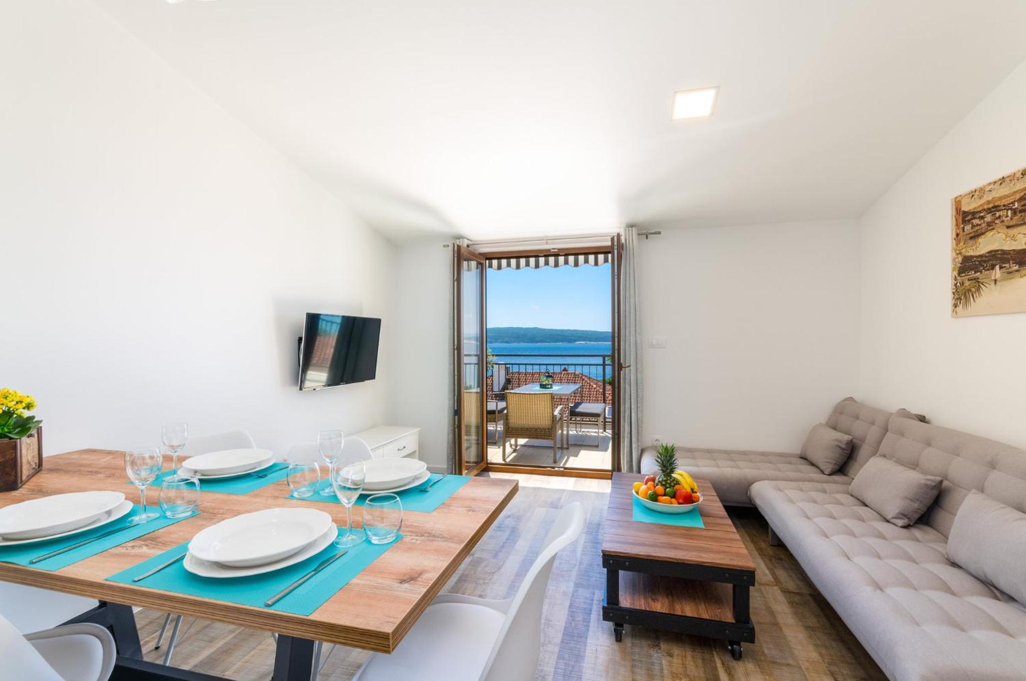 Apartment with Sea View