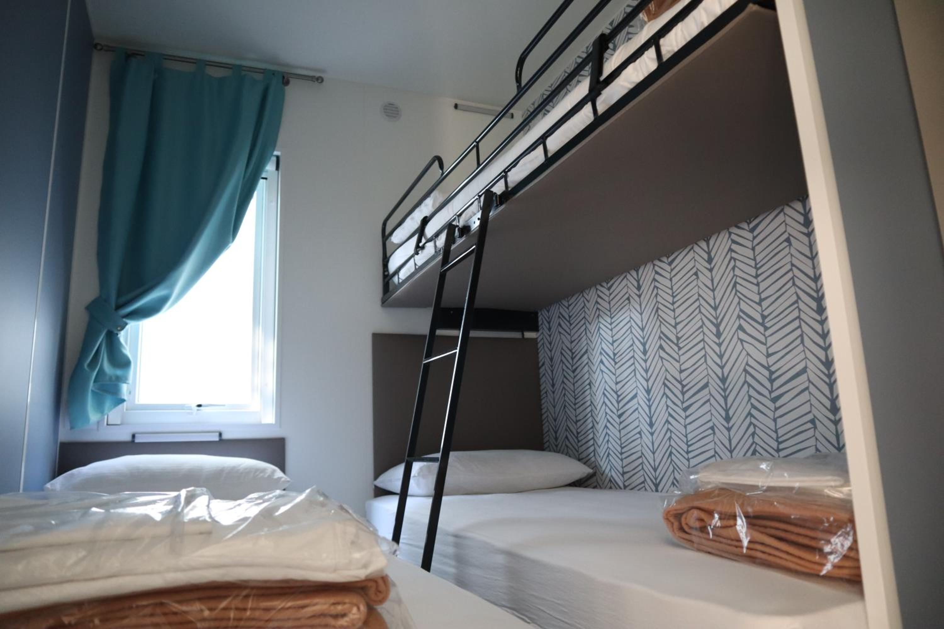Executive Platinum Mobile Home