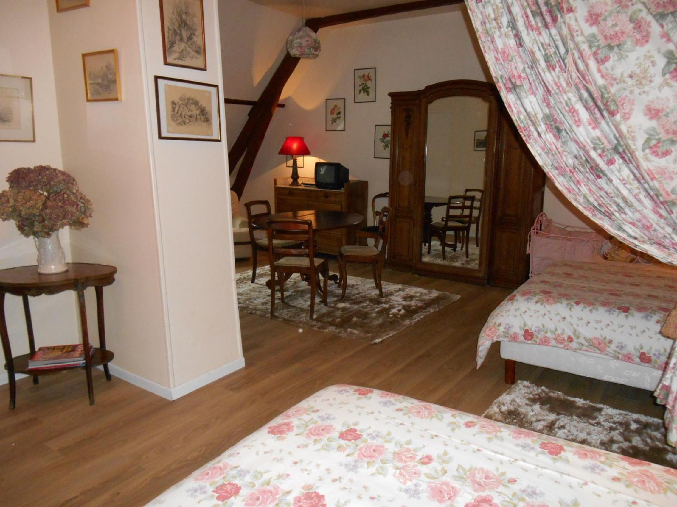 Family Room (2 Adults + 2 Children) photo 1