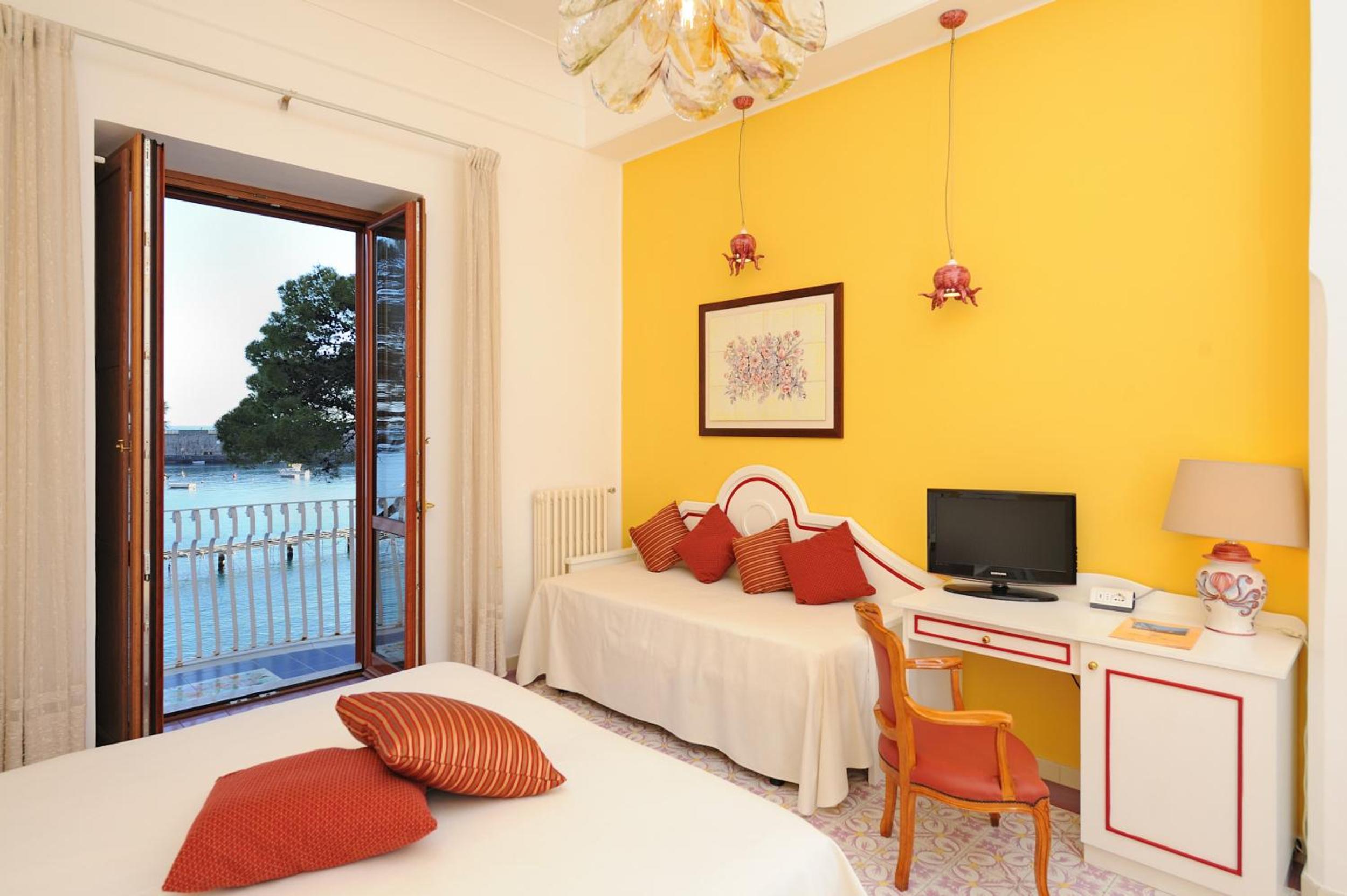 Superior Double or Twin Room with Sea View - Photo 10