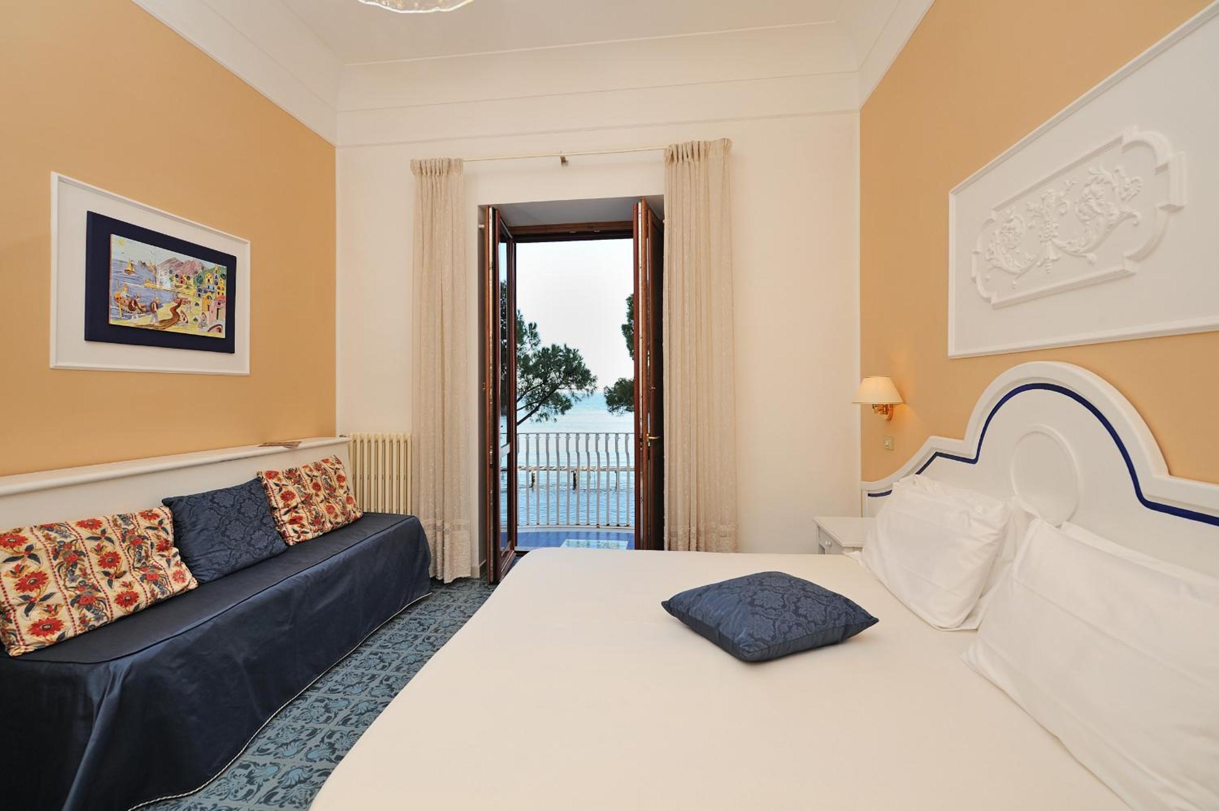 Superior Double or Twin Room with Sea View - Photo 21