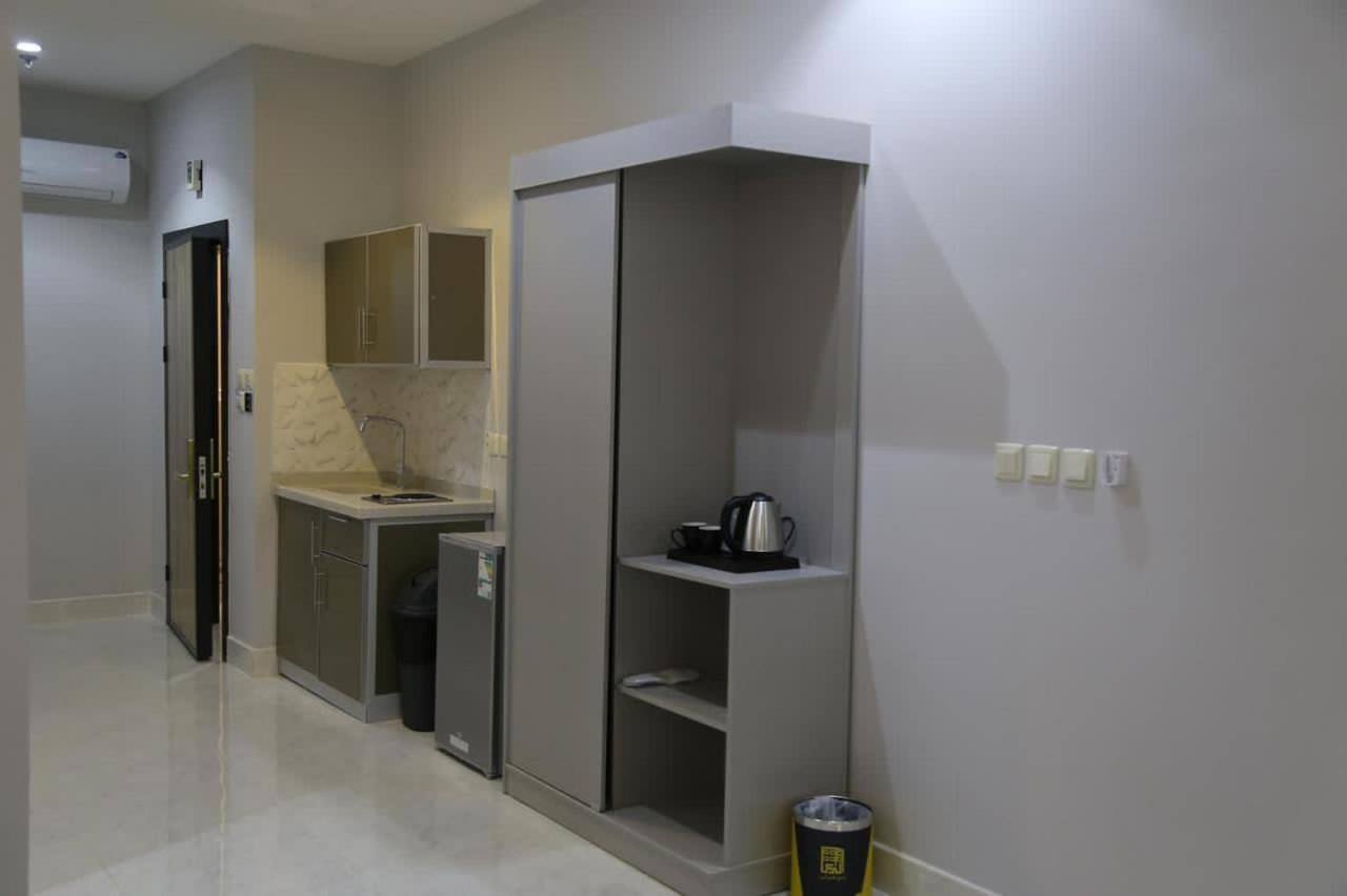One-Bedroom Suite - Photo 4