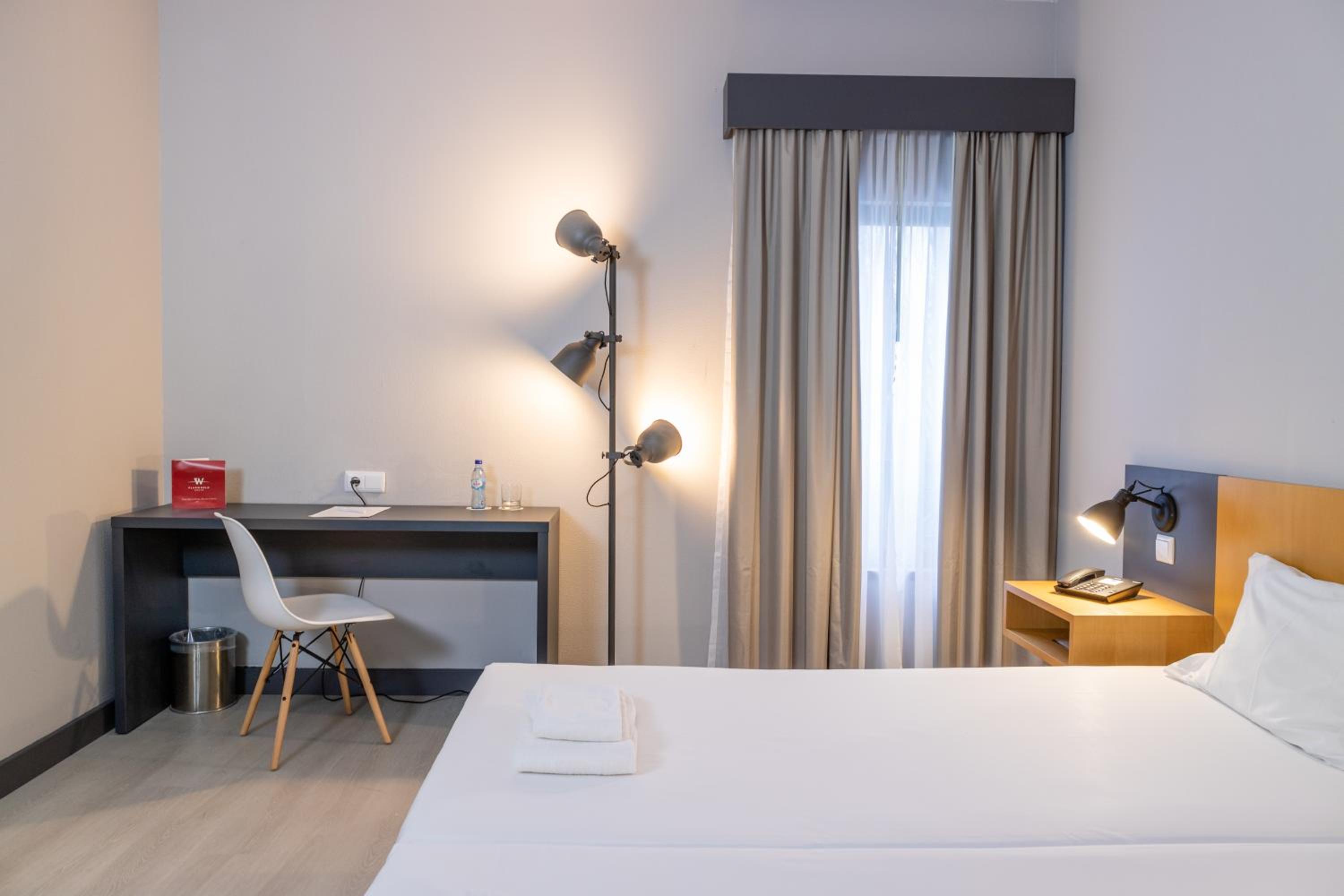 Double Room - Photo 1