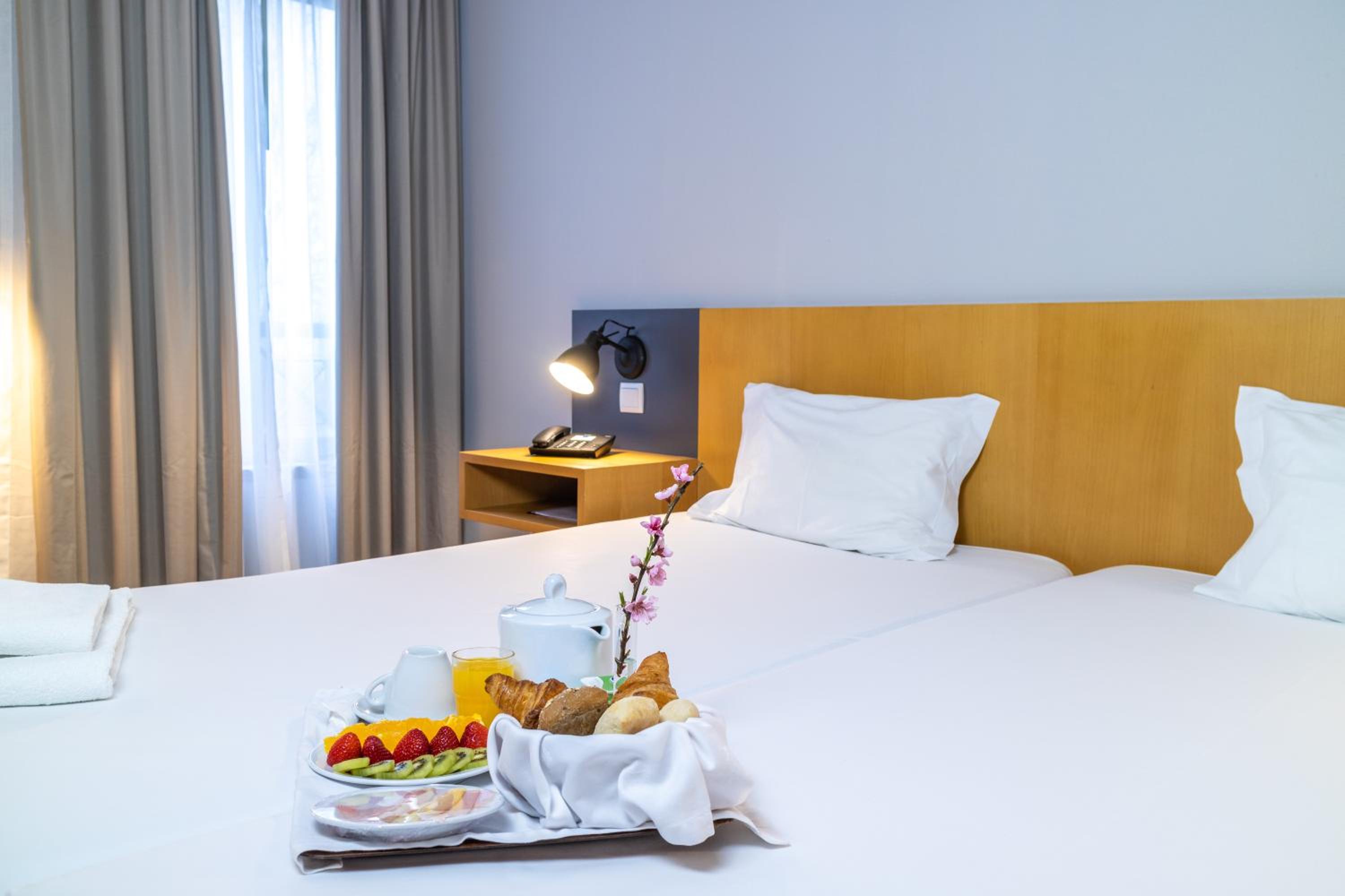 Double Room - Photo 19