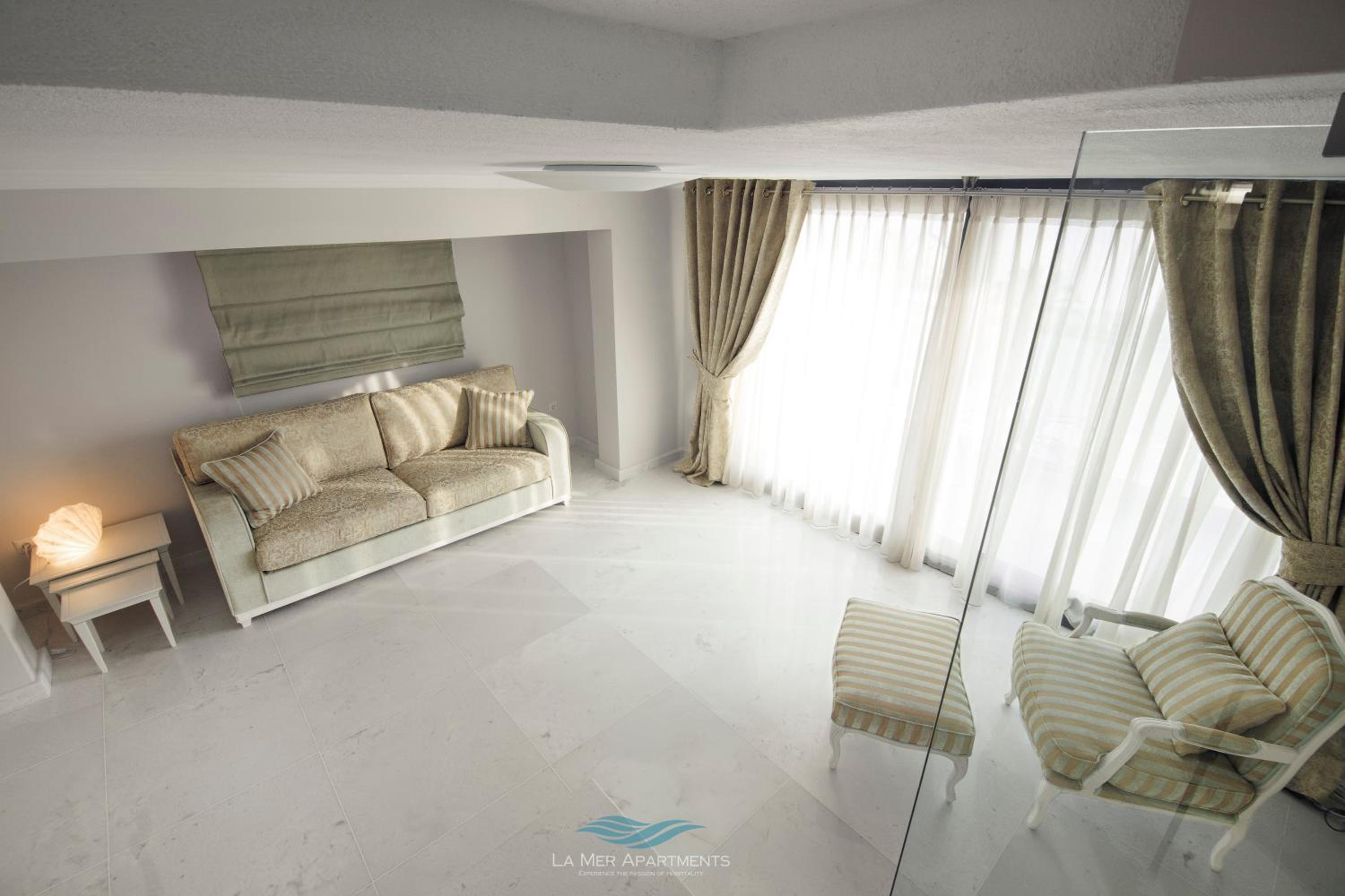 Superior Suite with Sea View photo 3