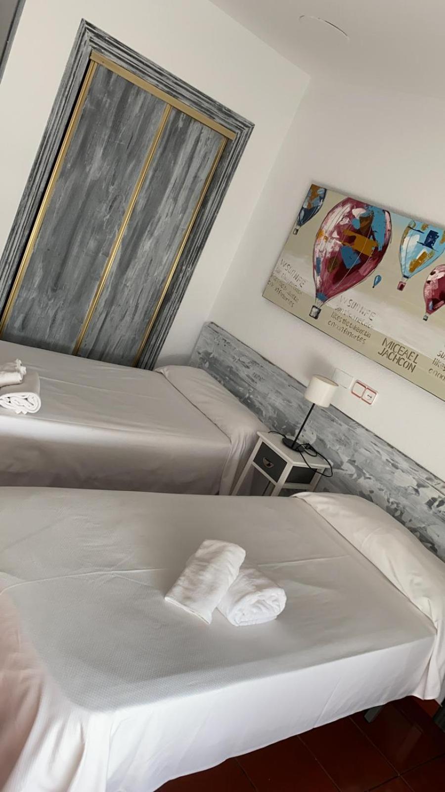 Double or Twin Room photo 3