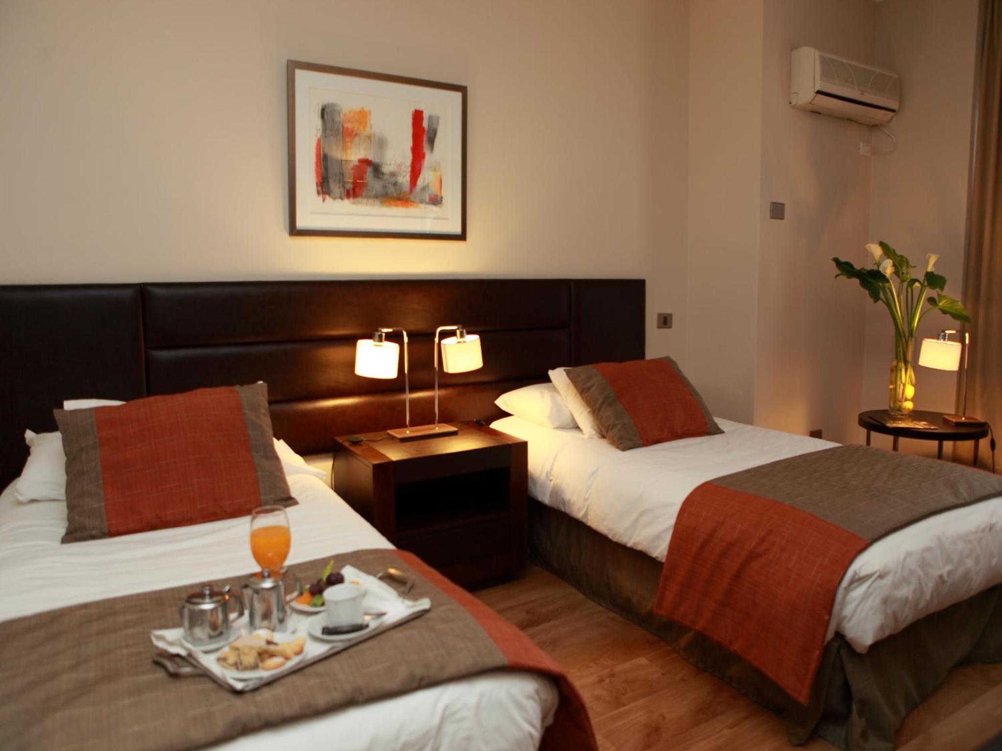Superior Twin Room photo 2