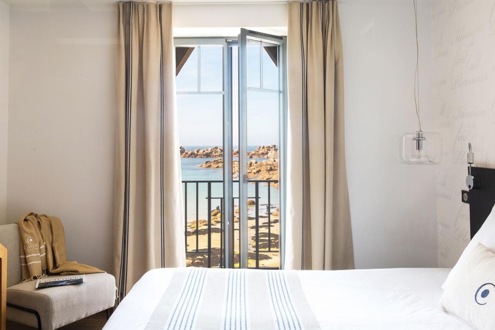 Premium Double Room with Balcony and Sea View